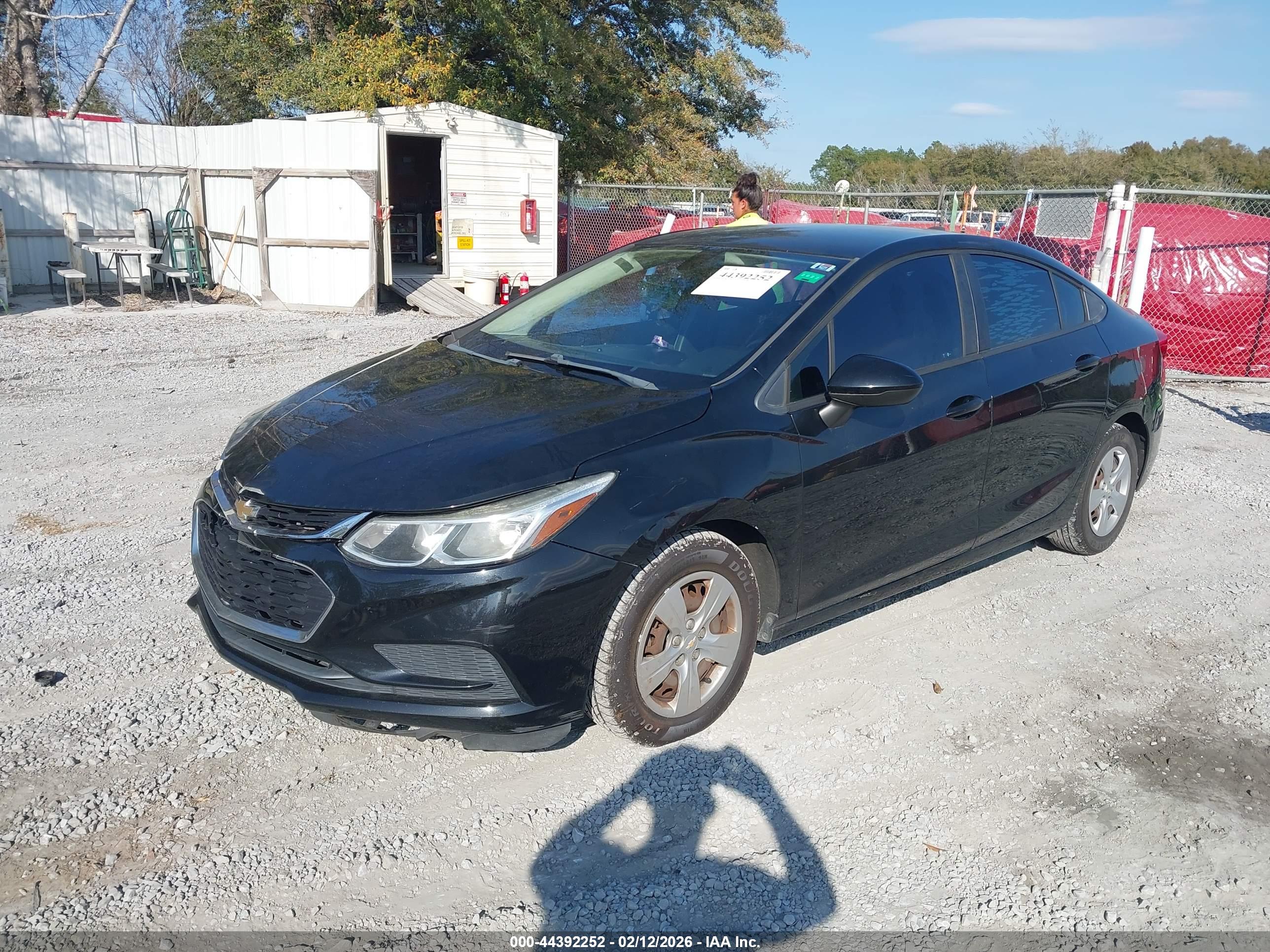 CHEVROLET CRUZE image 2