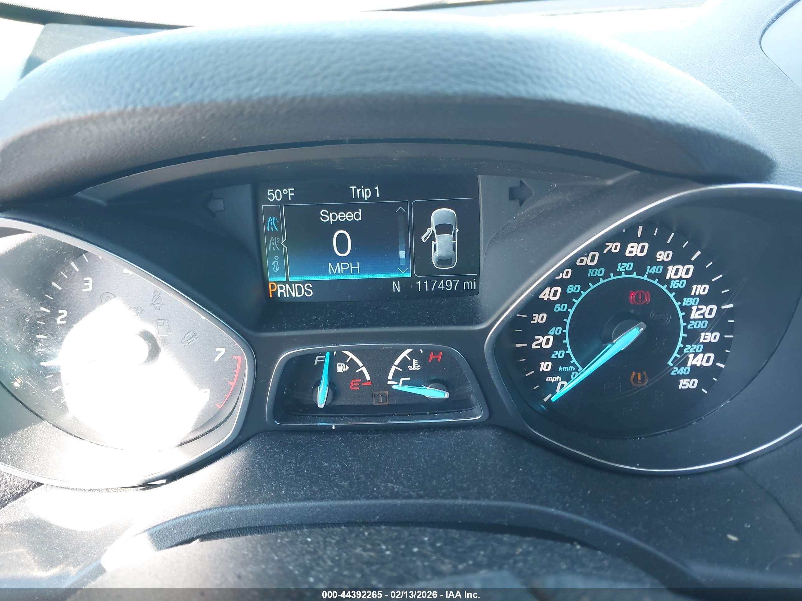 FORD ESCAPE image 7