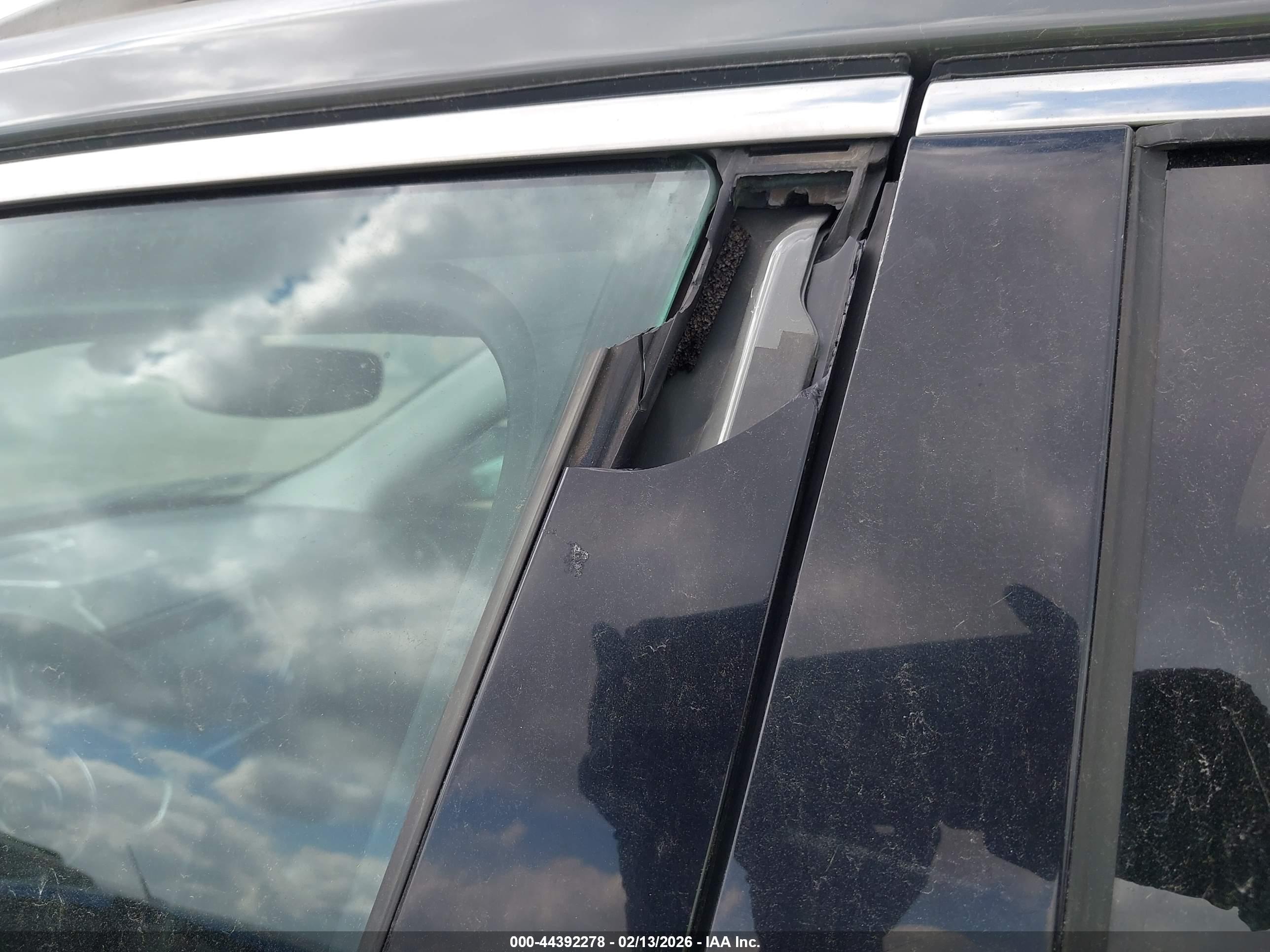 JEEP COMPASS image 6