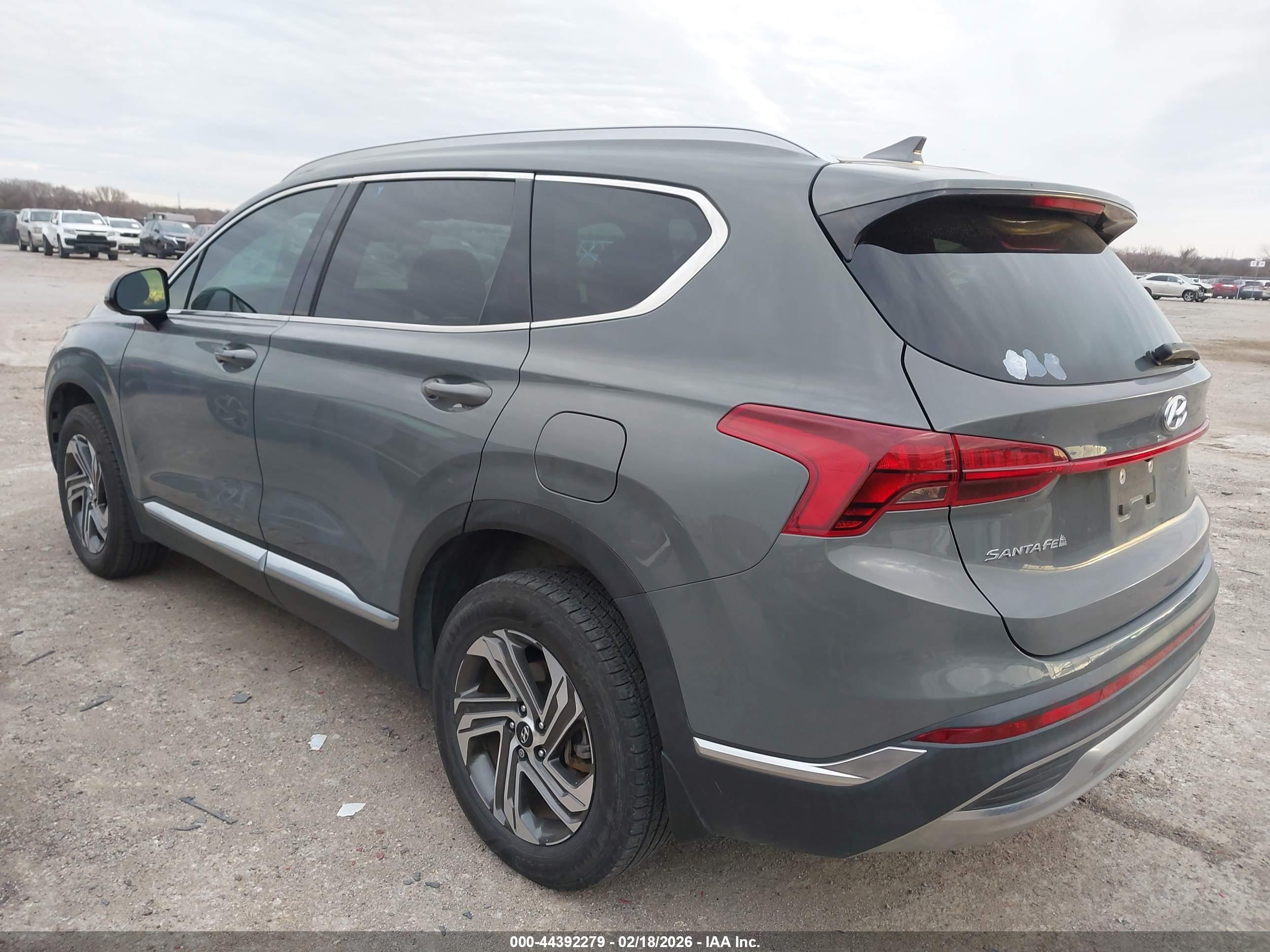 HYUNDAI SANTA image 3