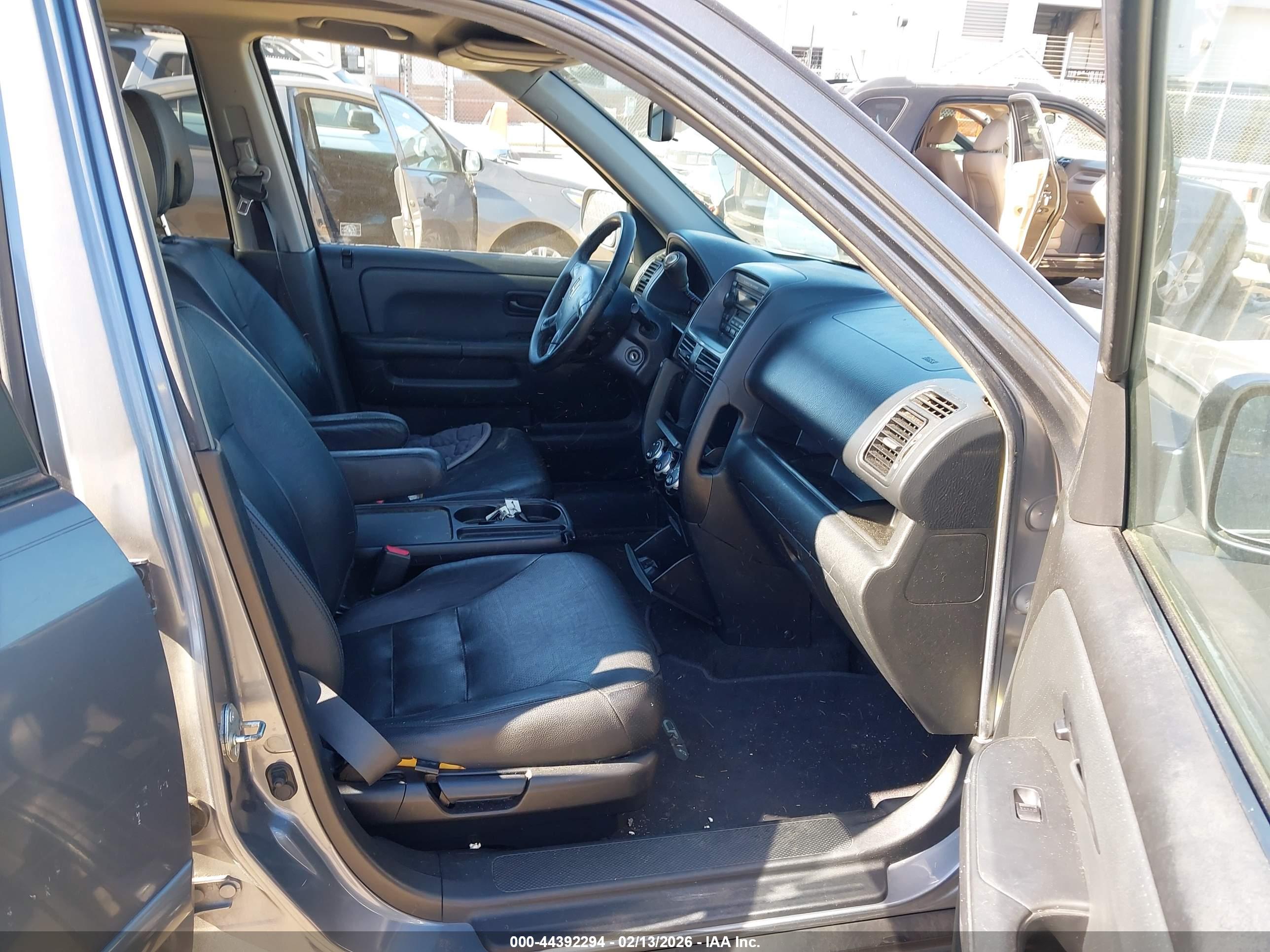 HONDA CR-V image 5