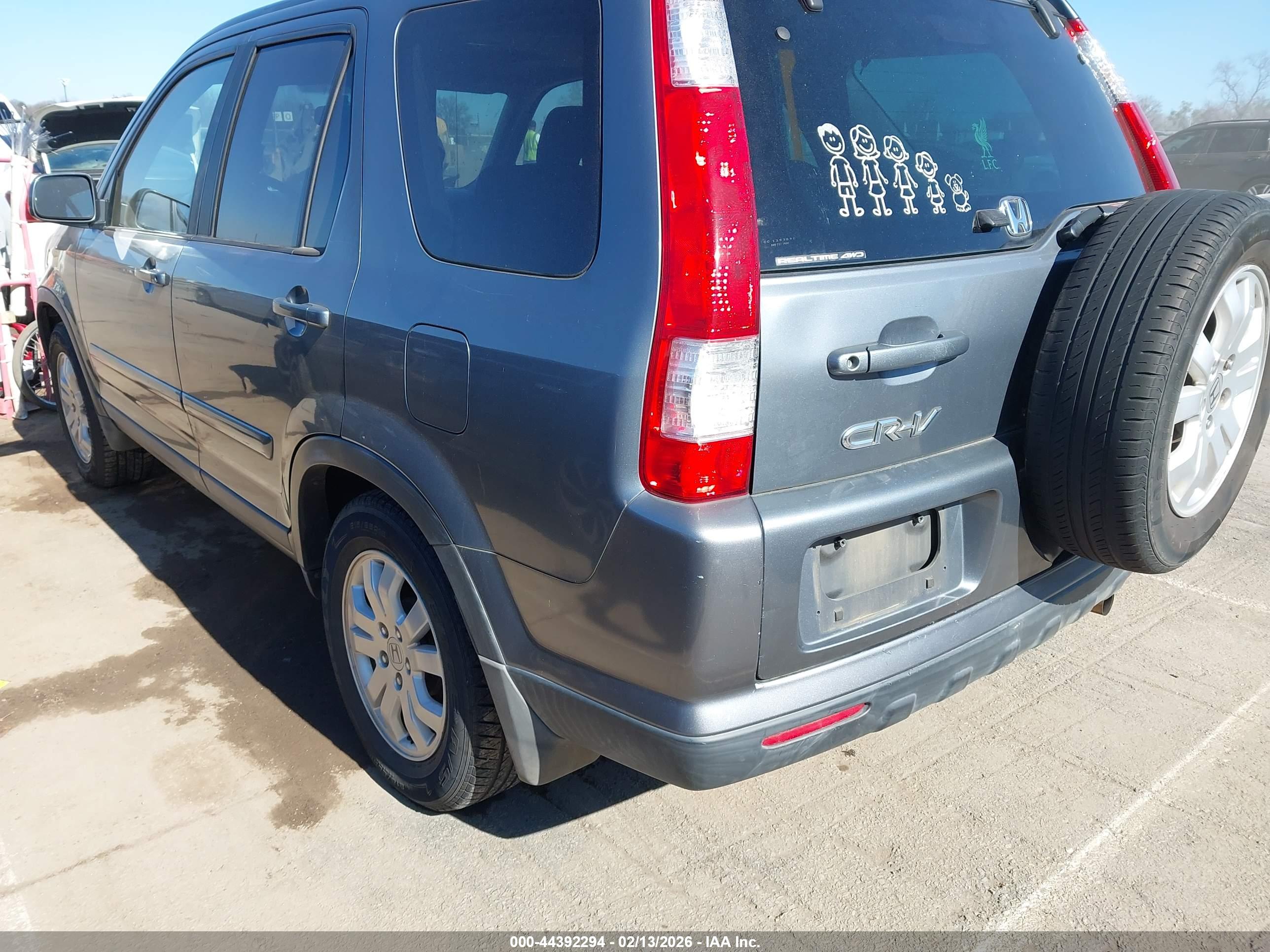 HONDA CR-V image 6