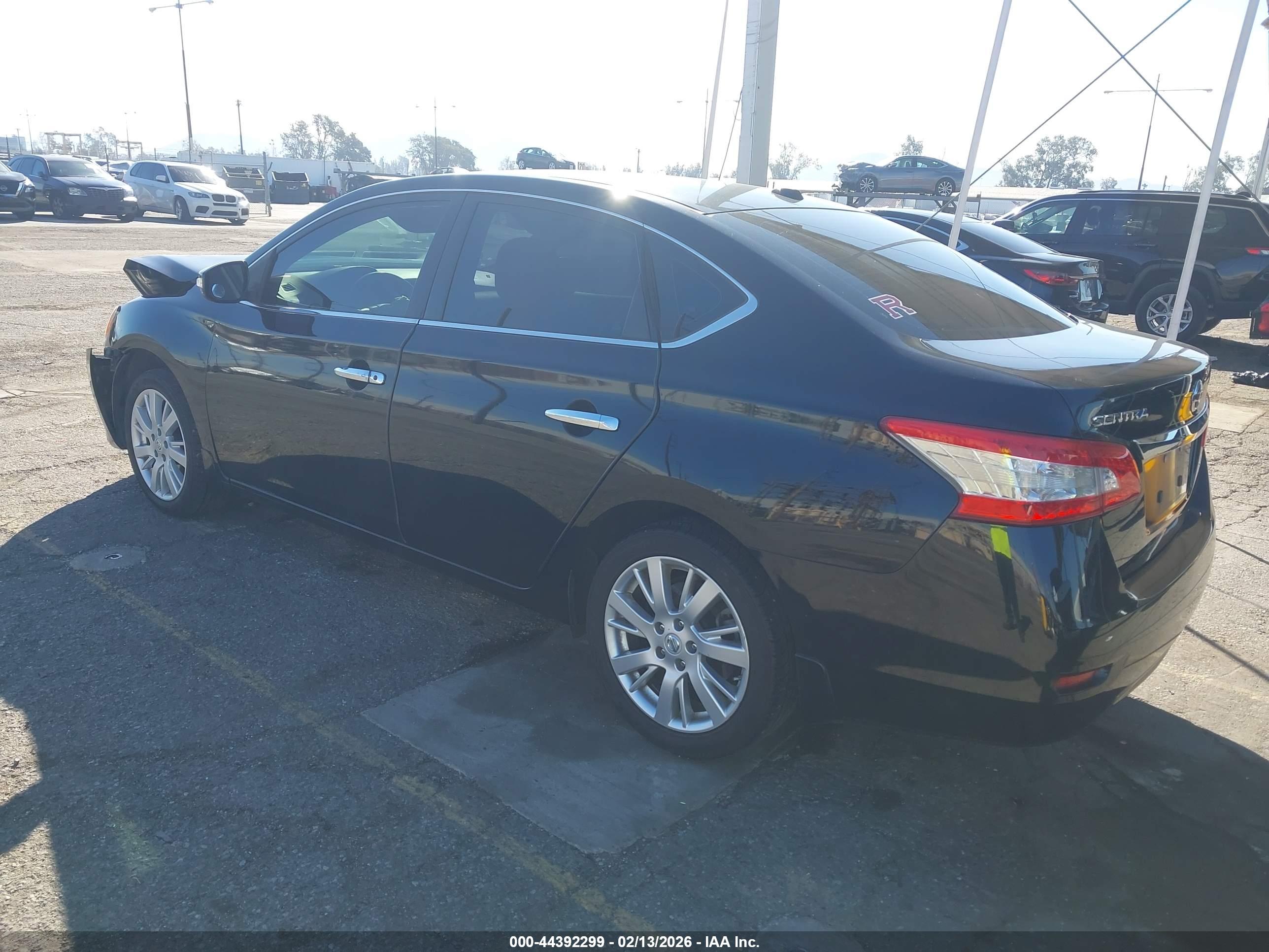 NISSAN SENTRA image 3