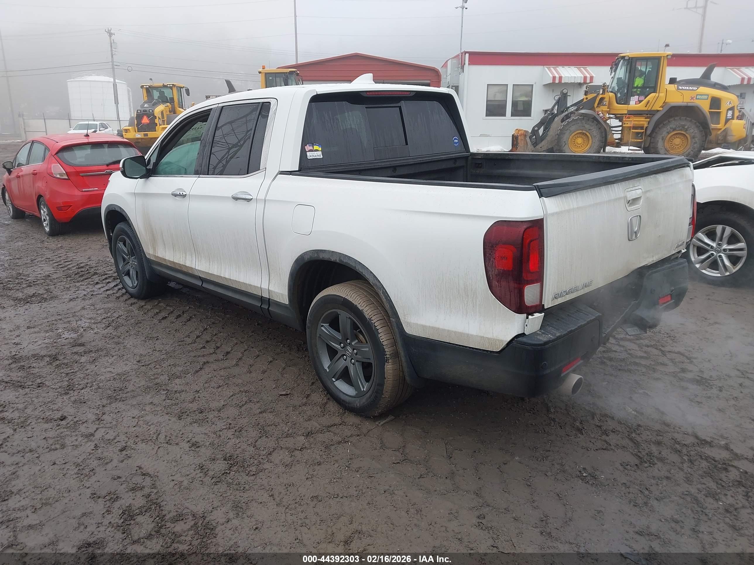 HONDA RIDGELINE image 3