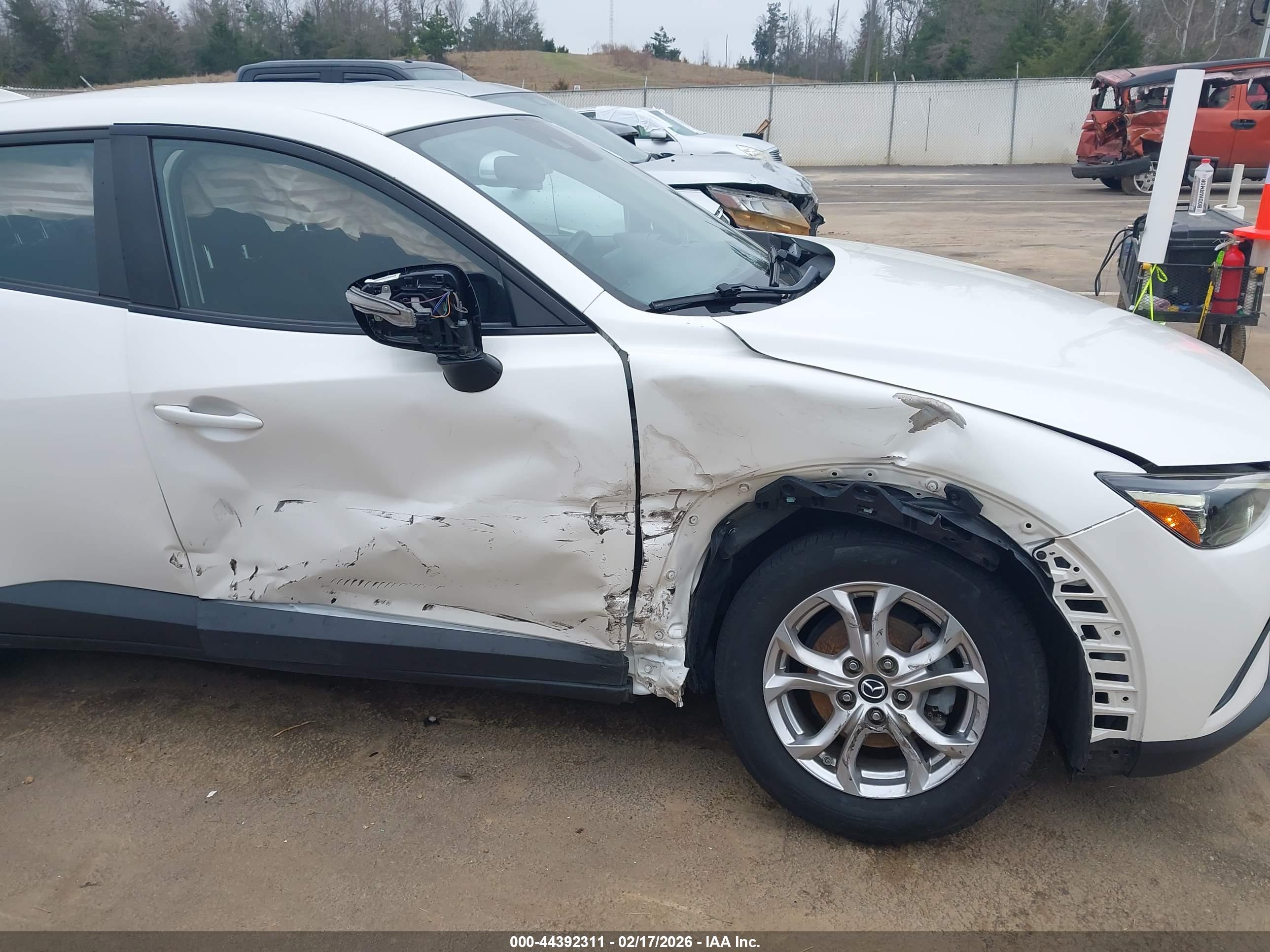MAZDA CX-3 image 6