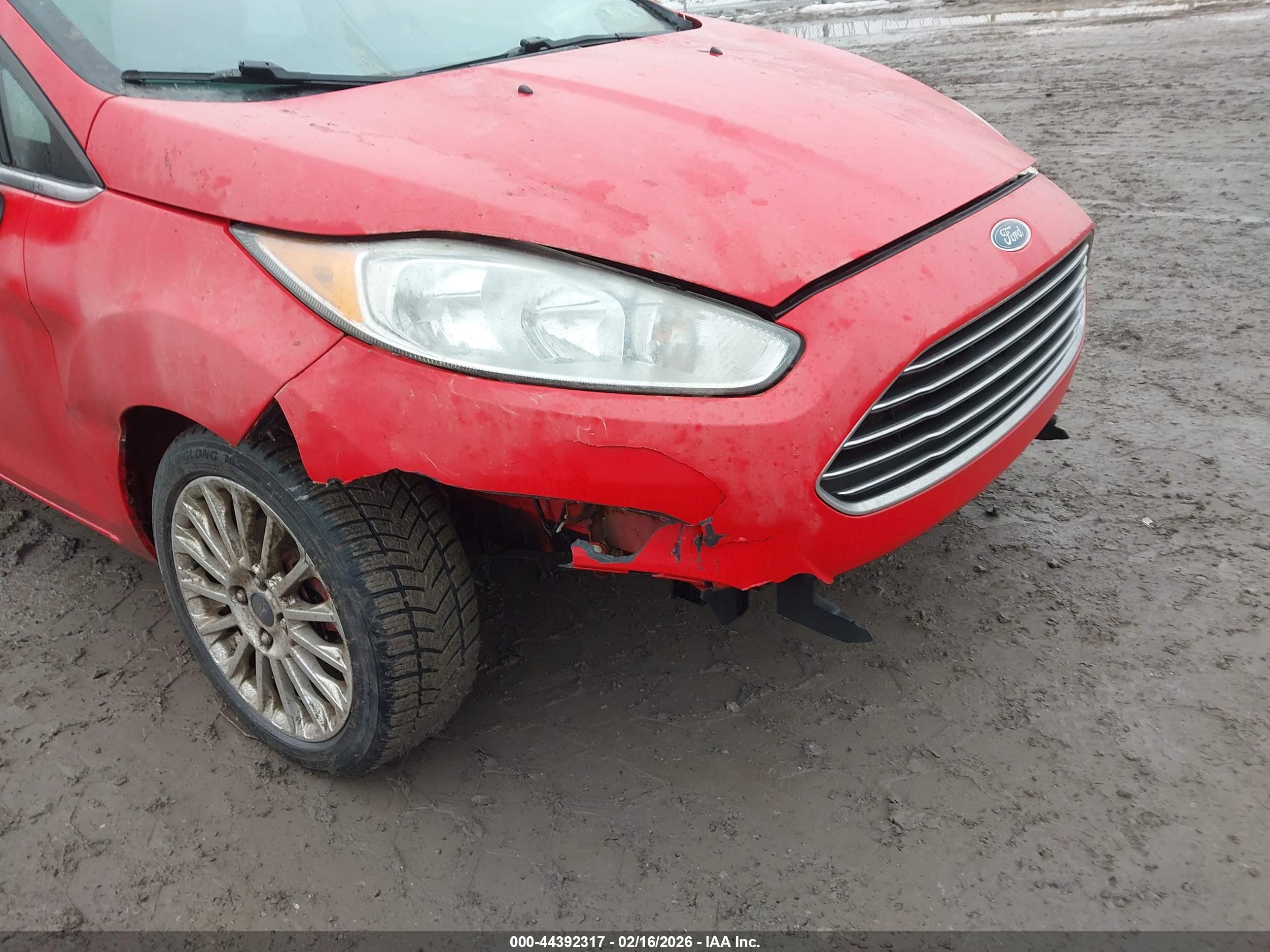 FORD FIESTA image 6