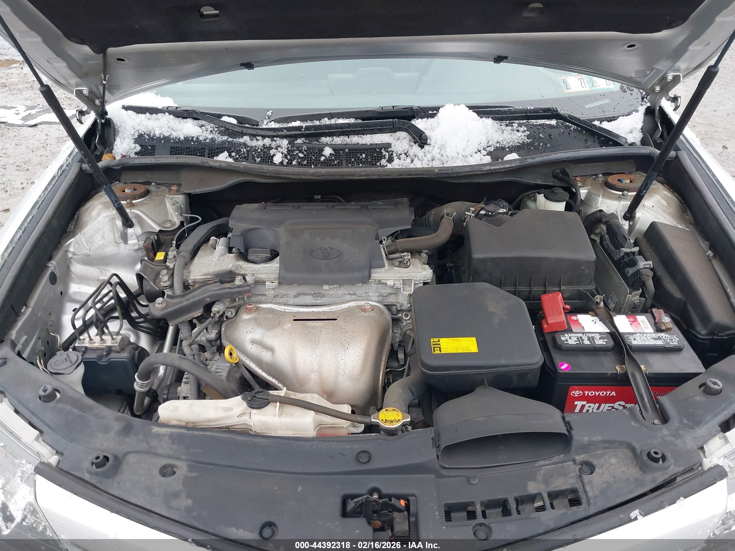 TOYOTA CAMRY image 10