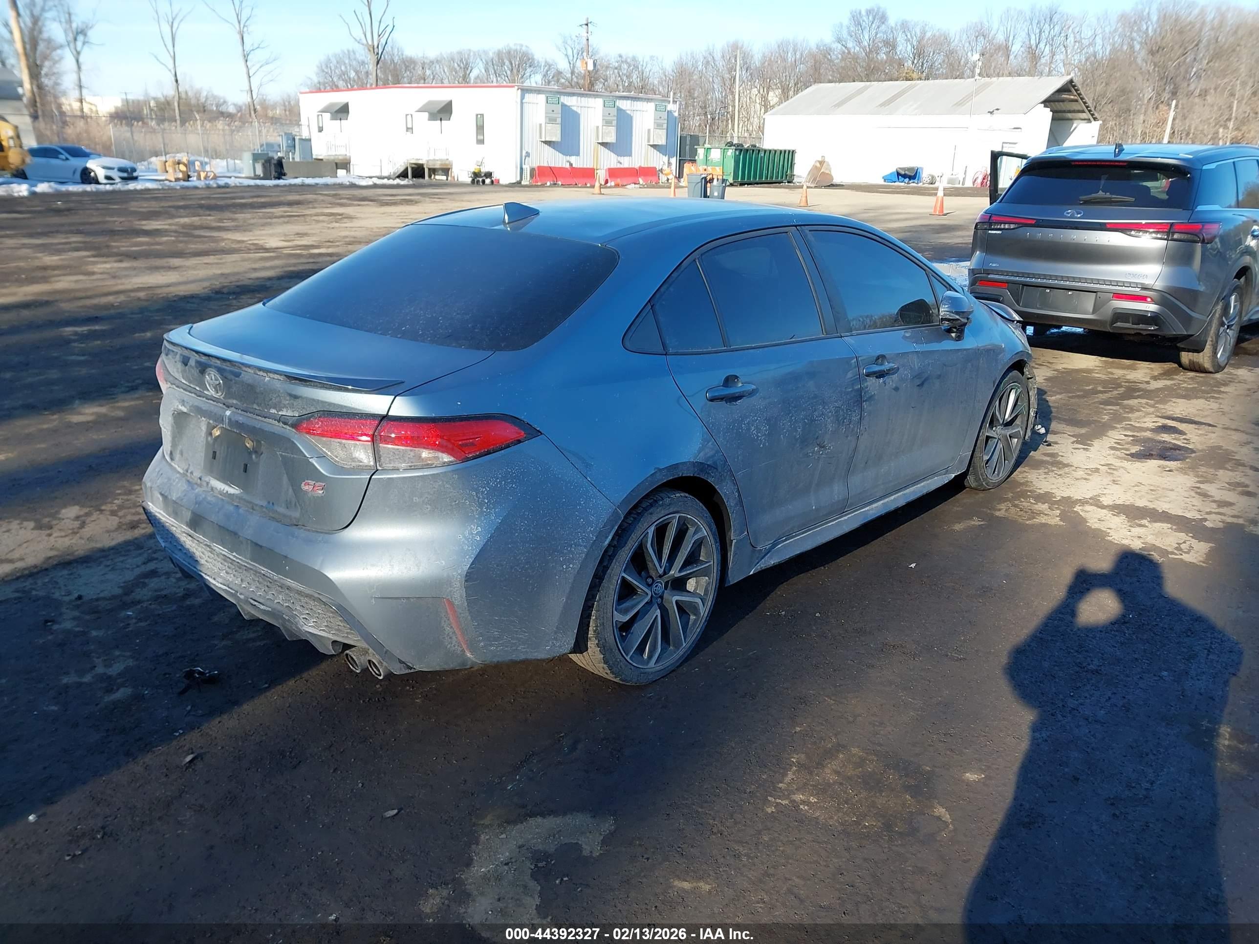 TOYOTA COROLLA image 4
