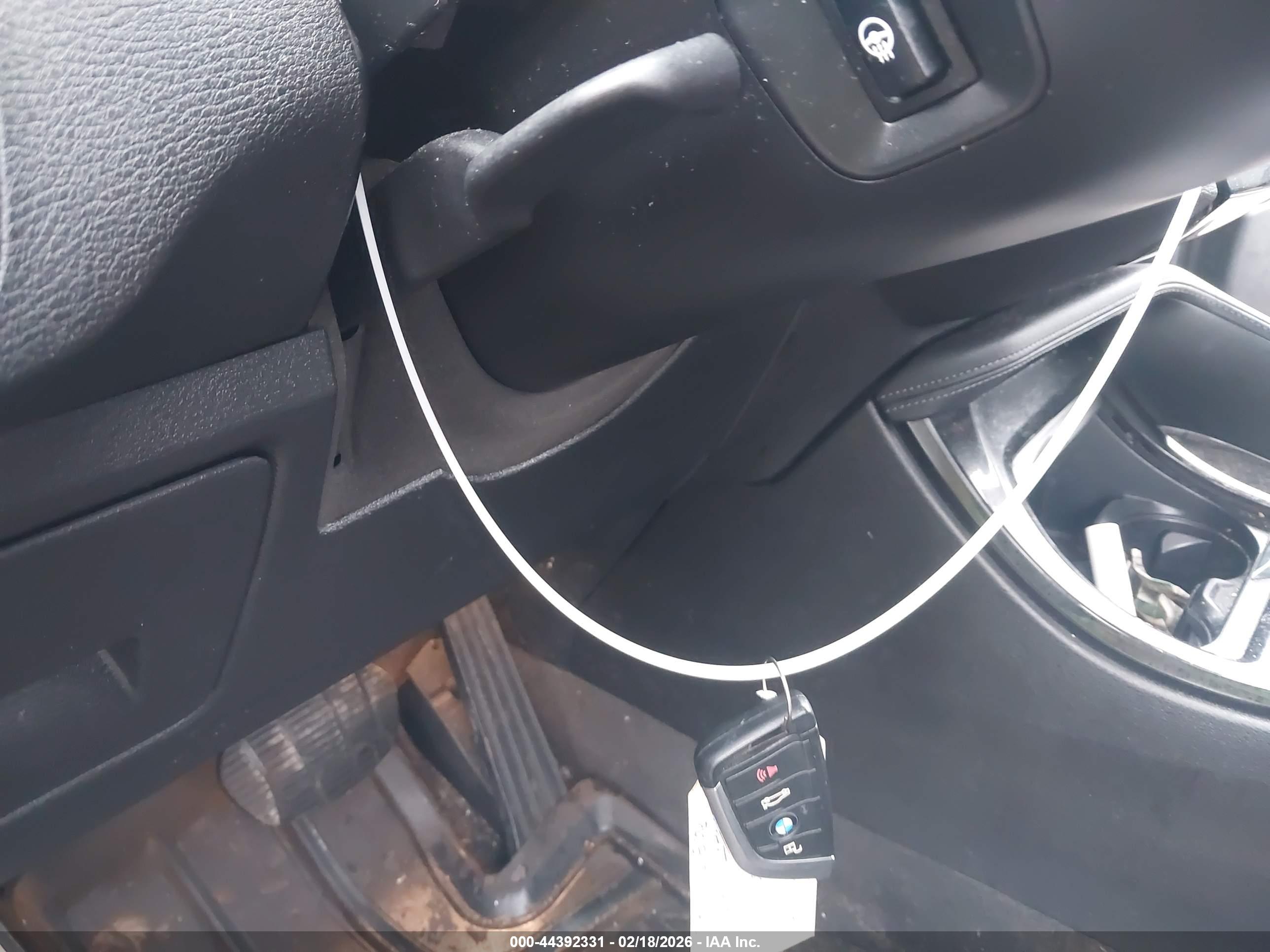 BMW X1 image 11