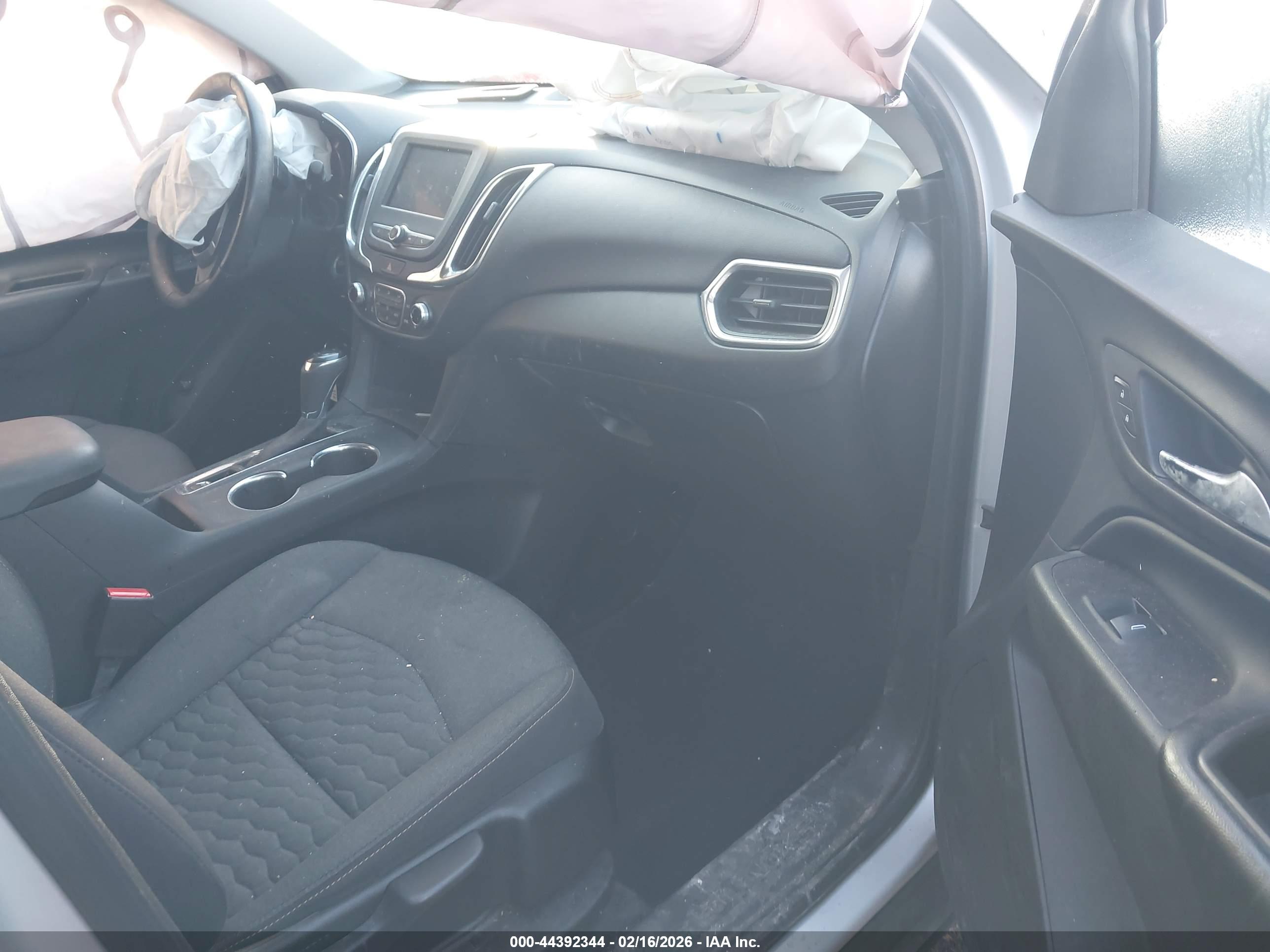 CHEVROLET EQUINOX image 5