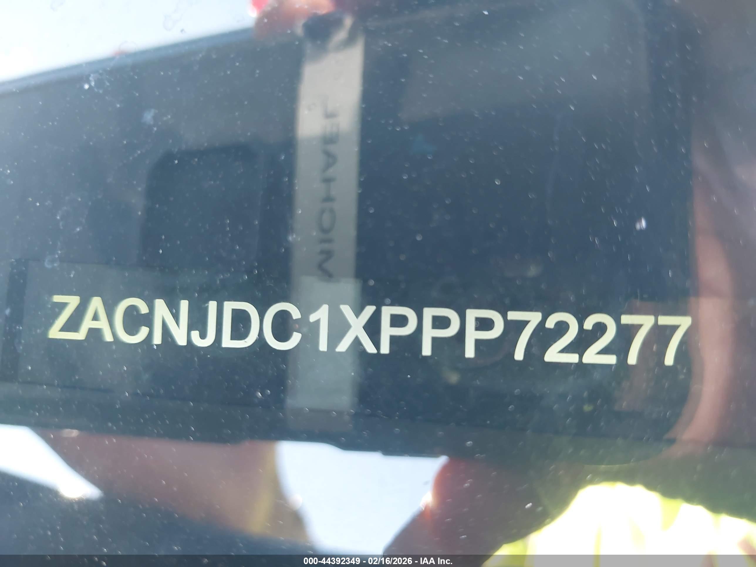 JEEP RENEGADE image 9