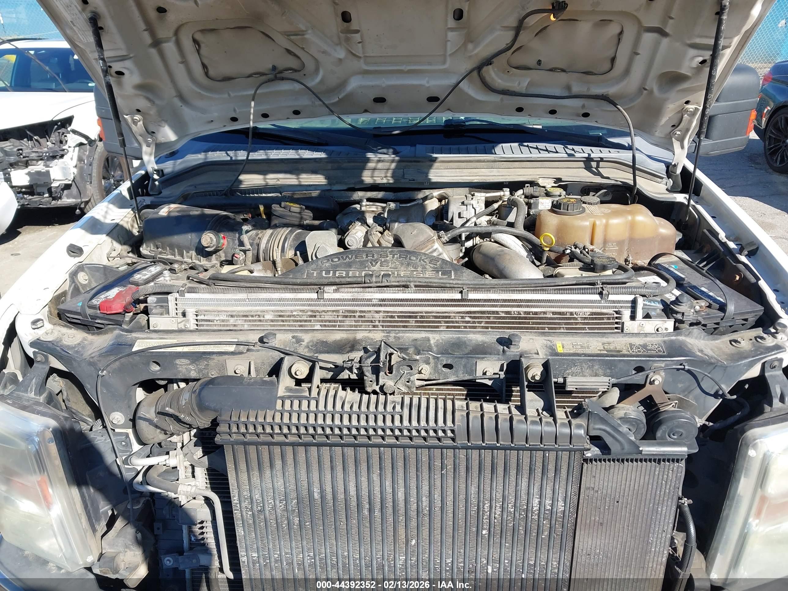FORD F-250 image 10