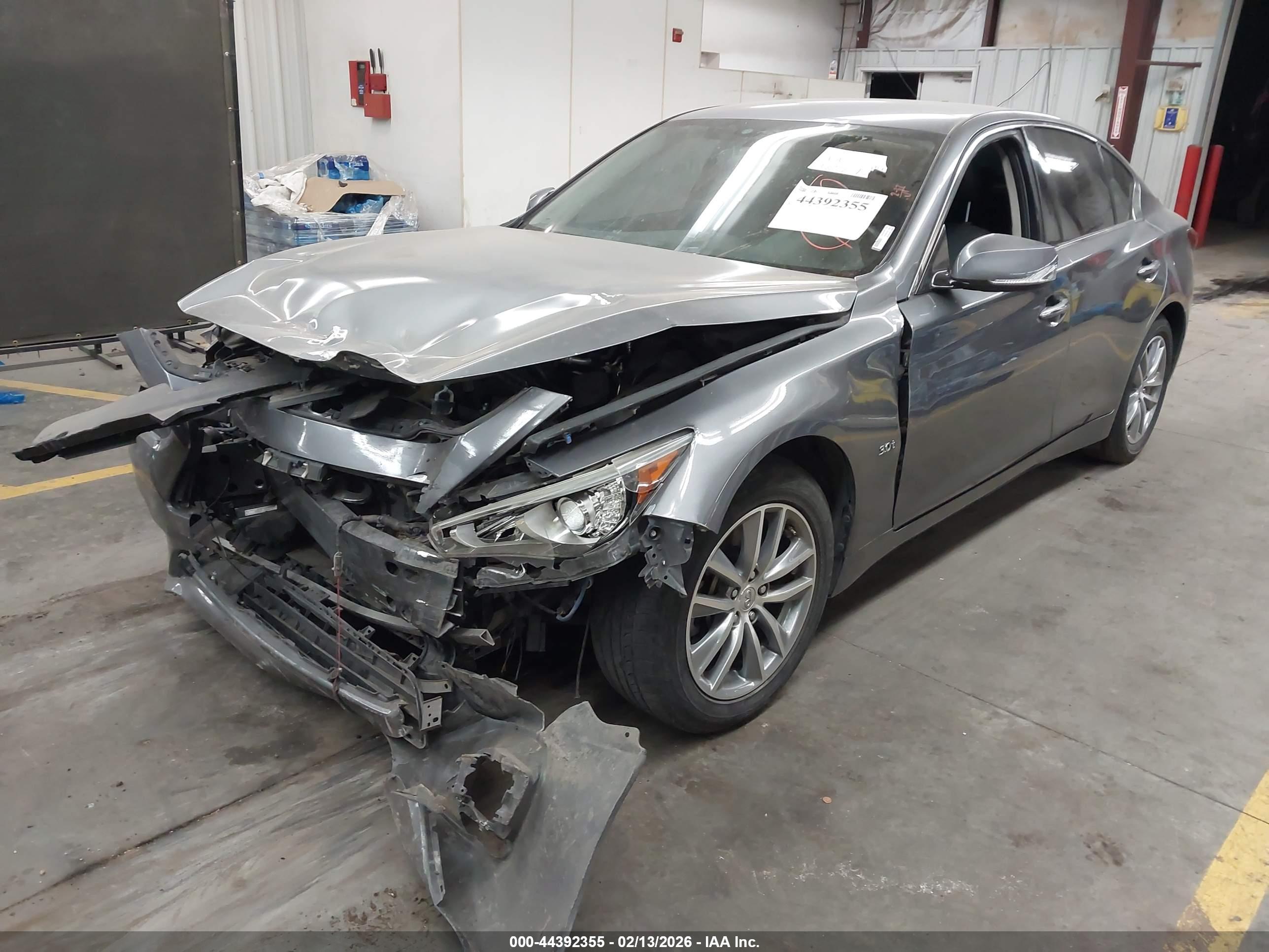 INFINITI Q50 image 2