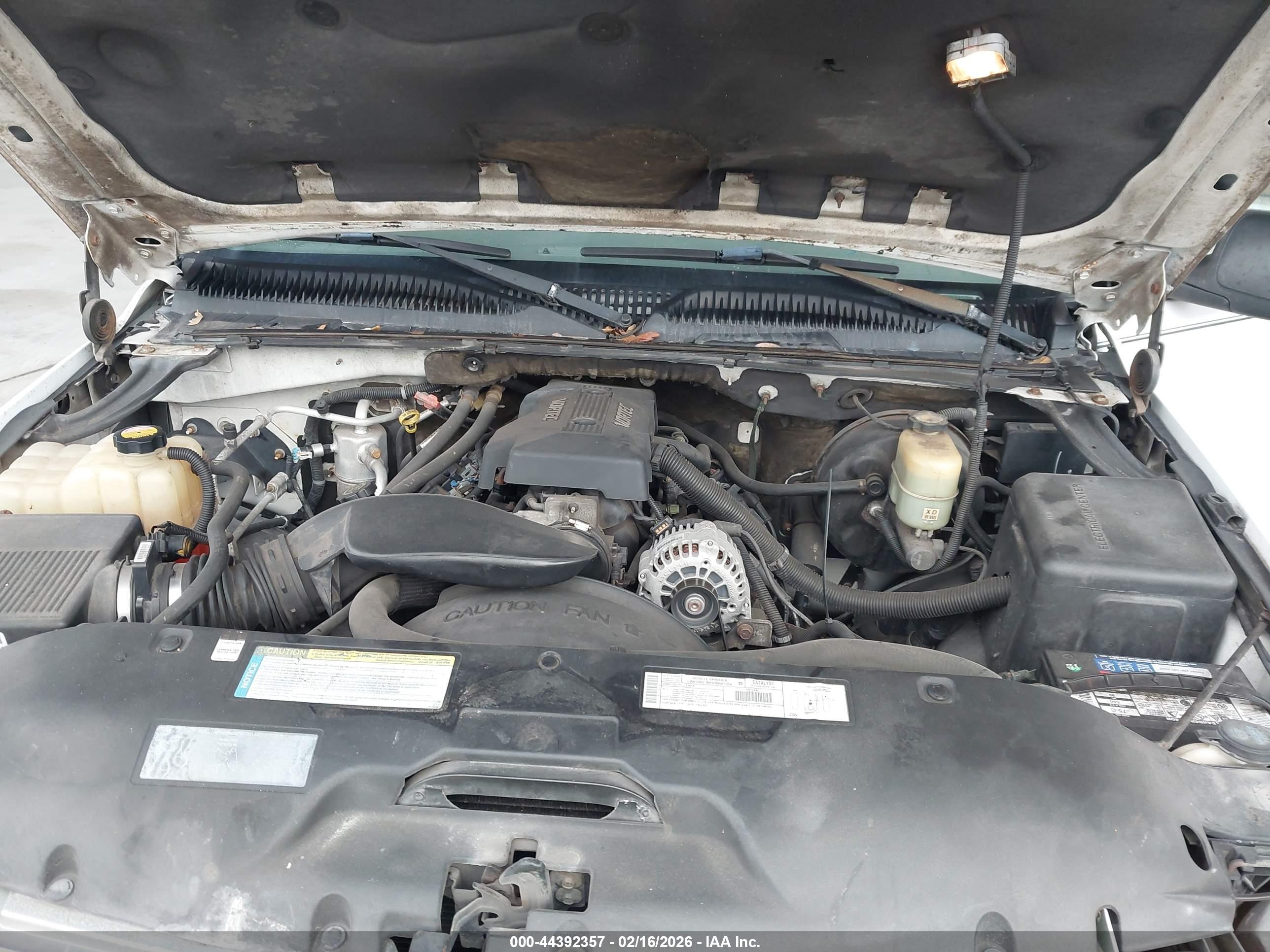 CHEVROLET SUBURBAN image 10