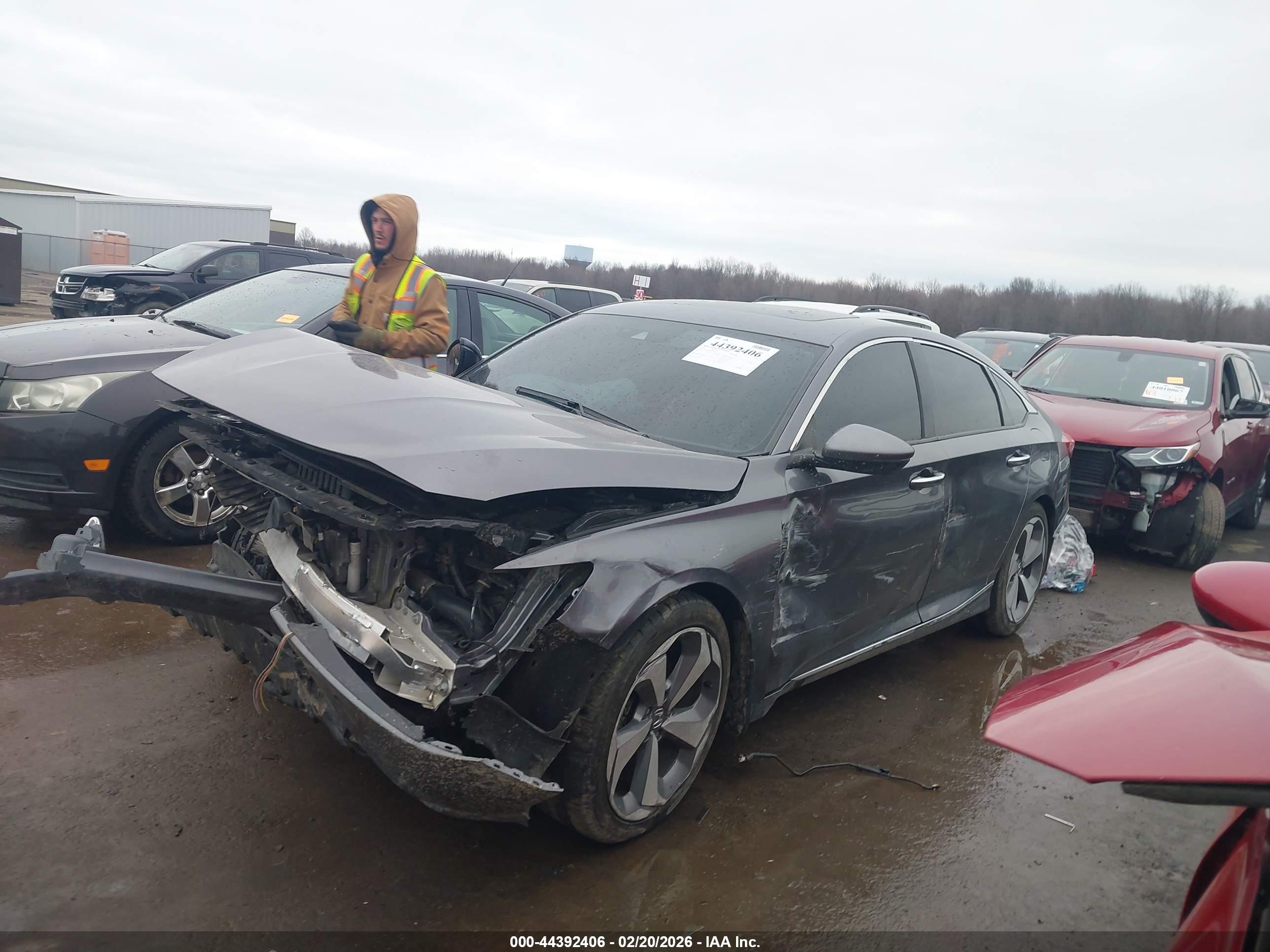 HONDA ACCORD image 2
