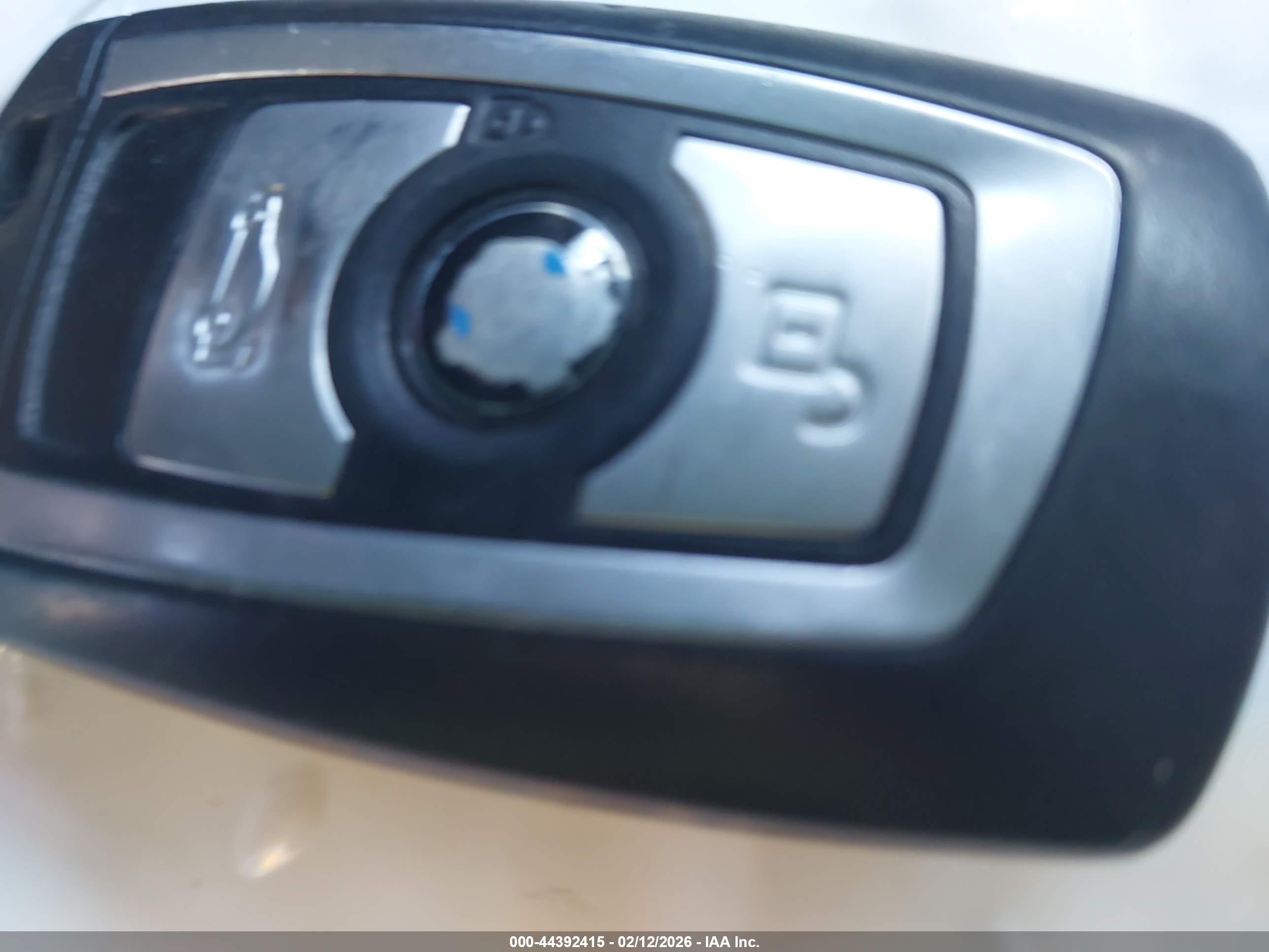 BMW 328I image 11