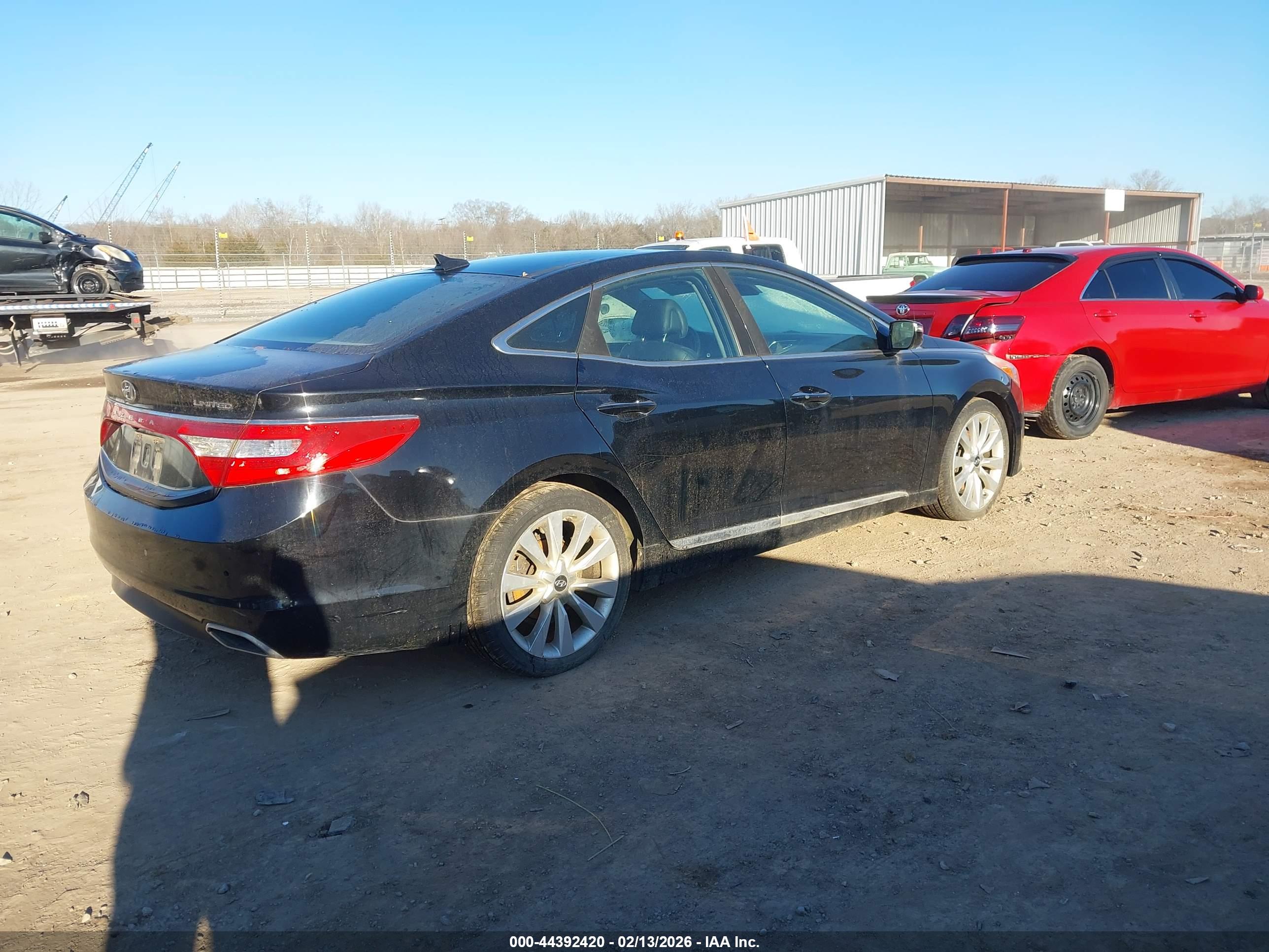 HYUNDAI AZERA image 4