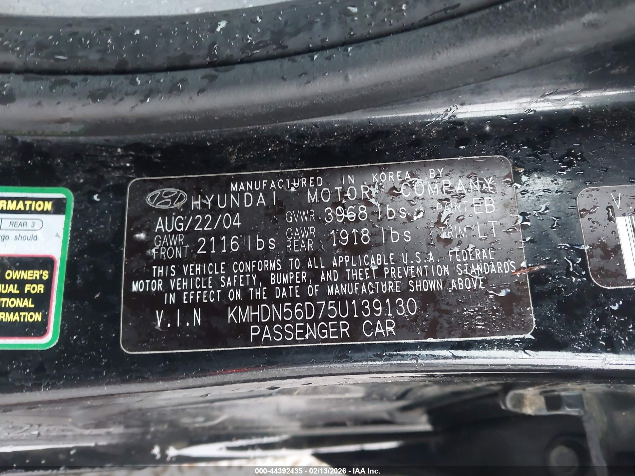 HYUNDAI ELANTRA image 9