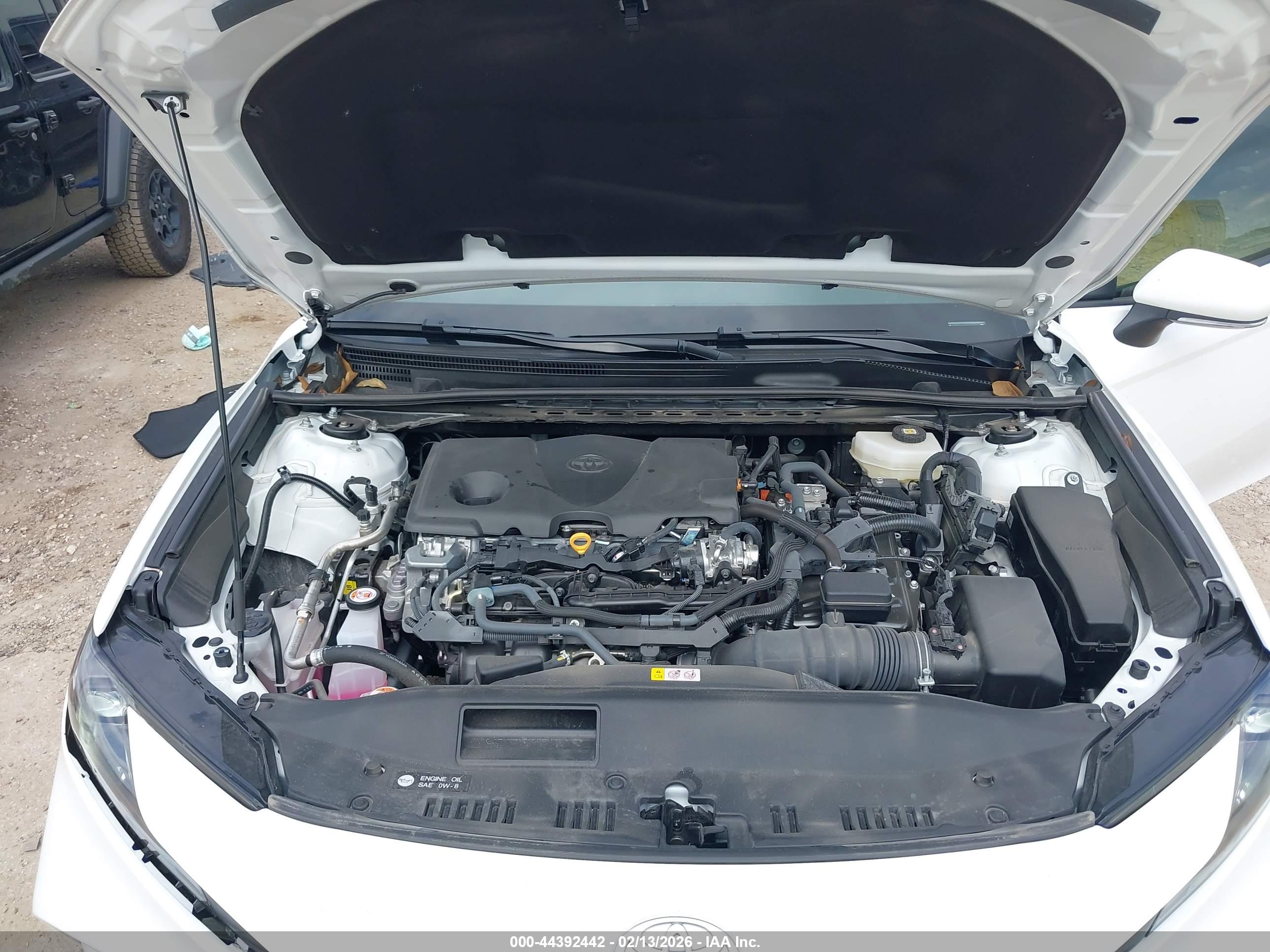 TOYOTA CAMRY image 10