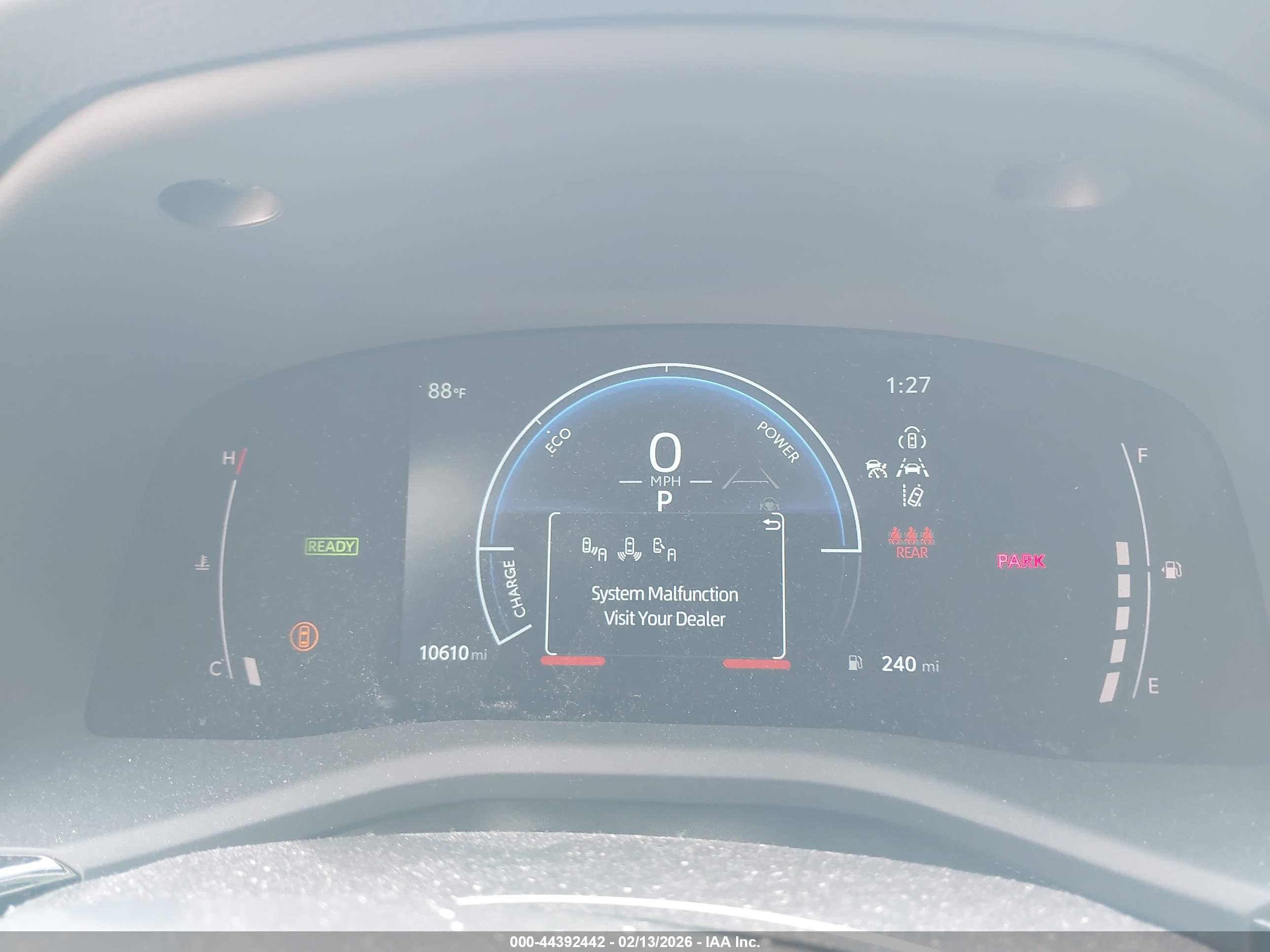 TOYOTA CAMRY image 7