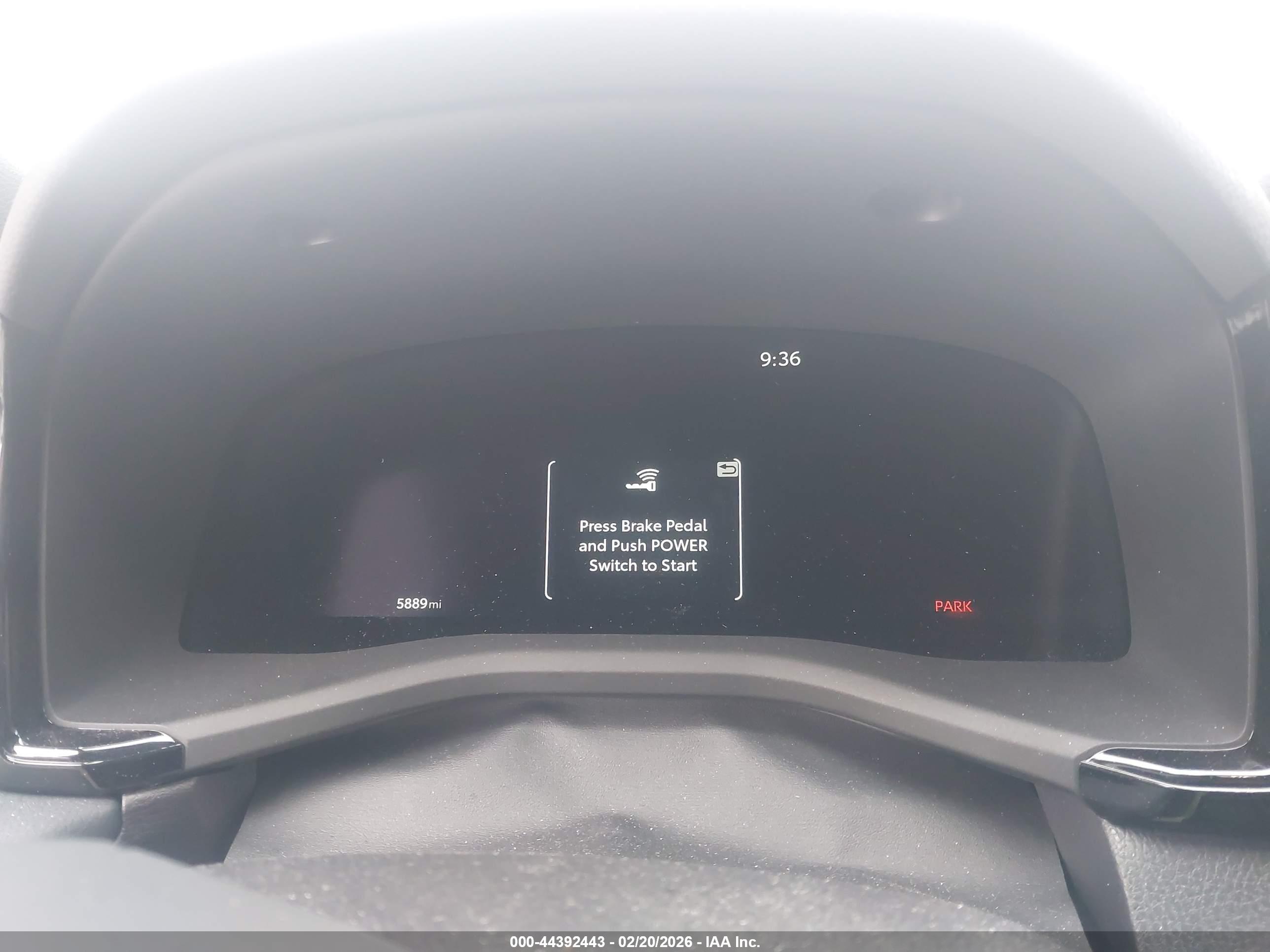 TOYOTA CAMRY image 7