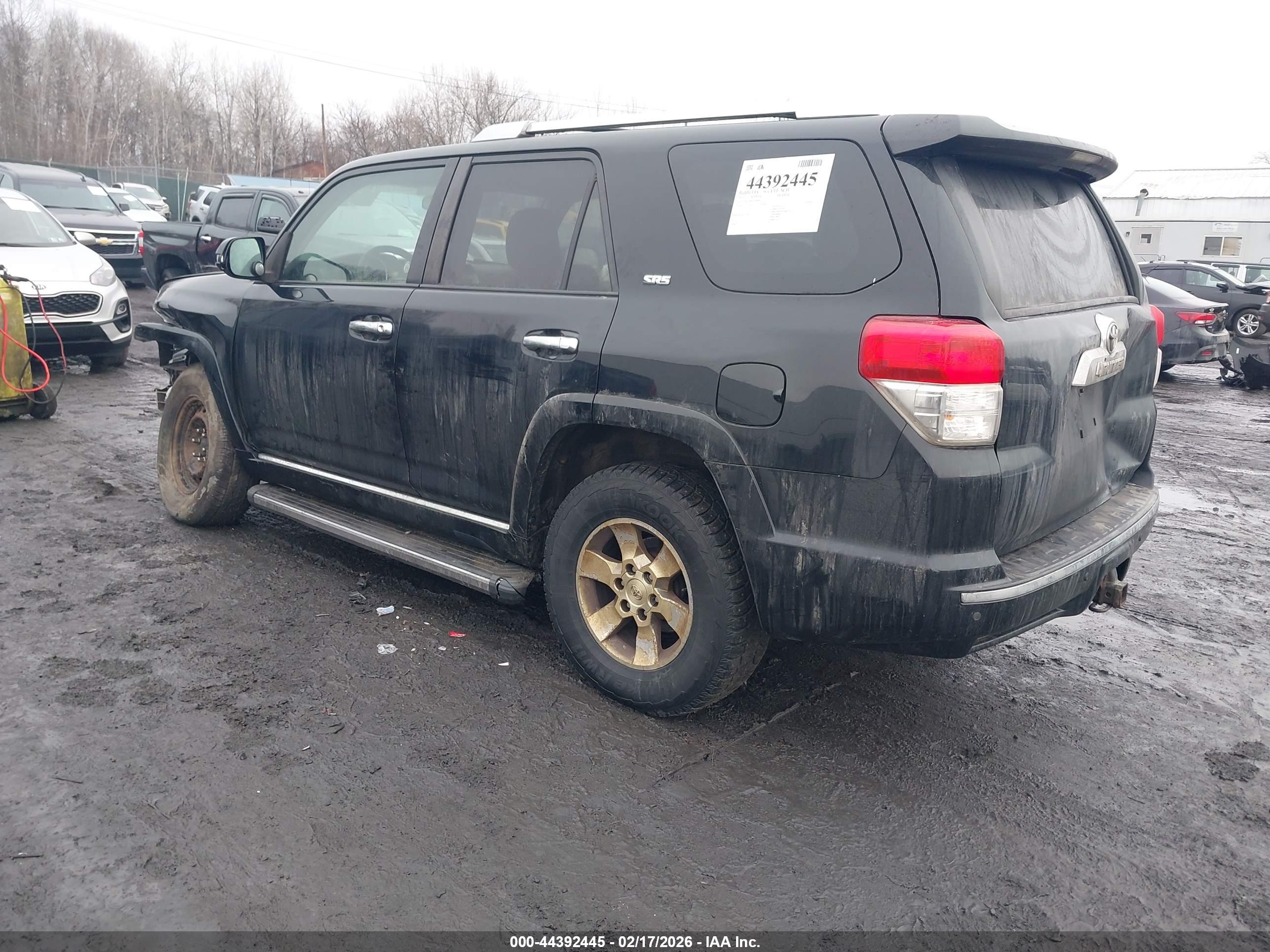 TOYOTA 4RUNNER image 3