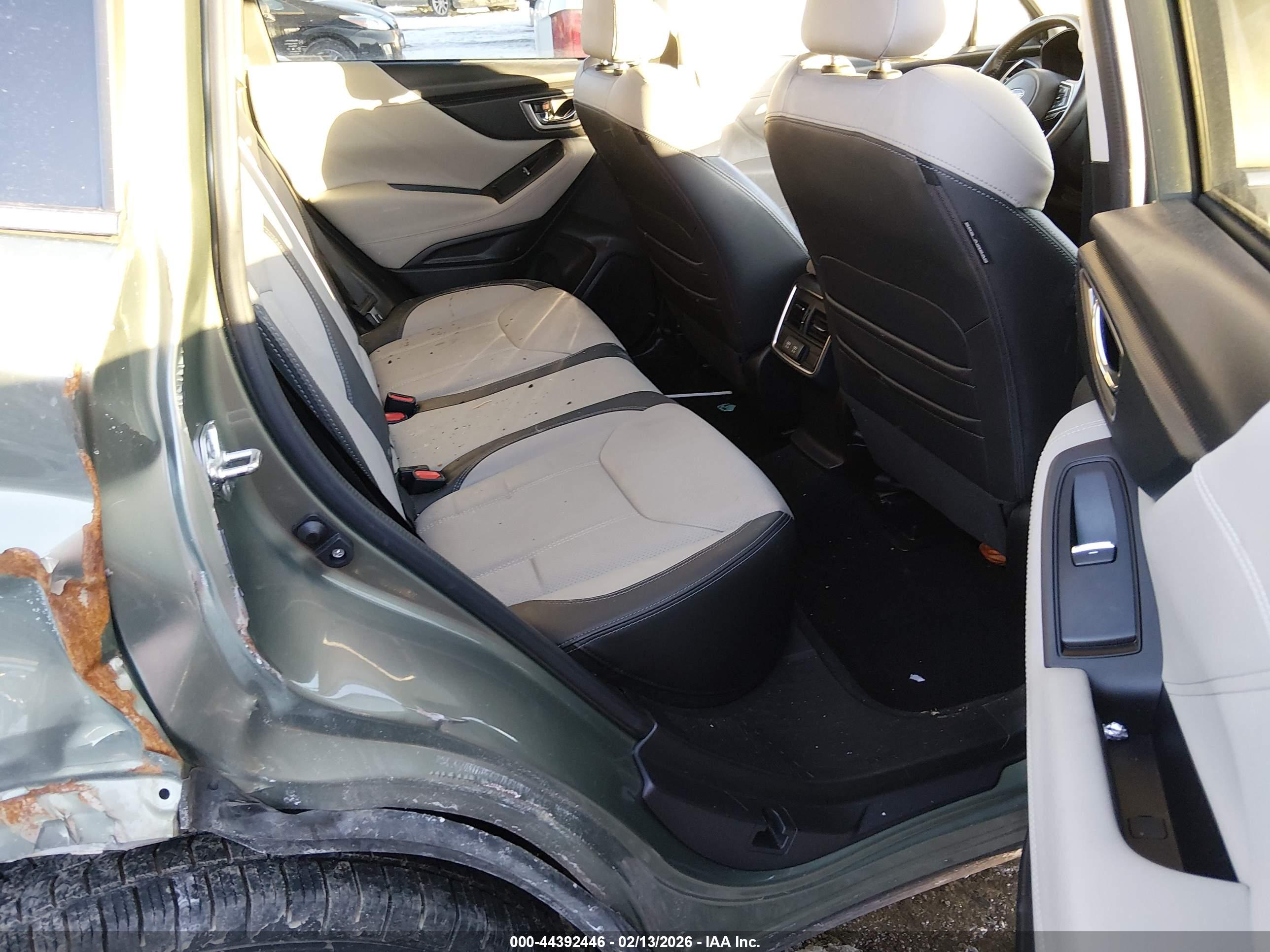 SUBARU FORESTER image 8