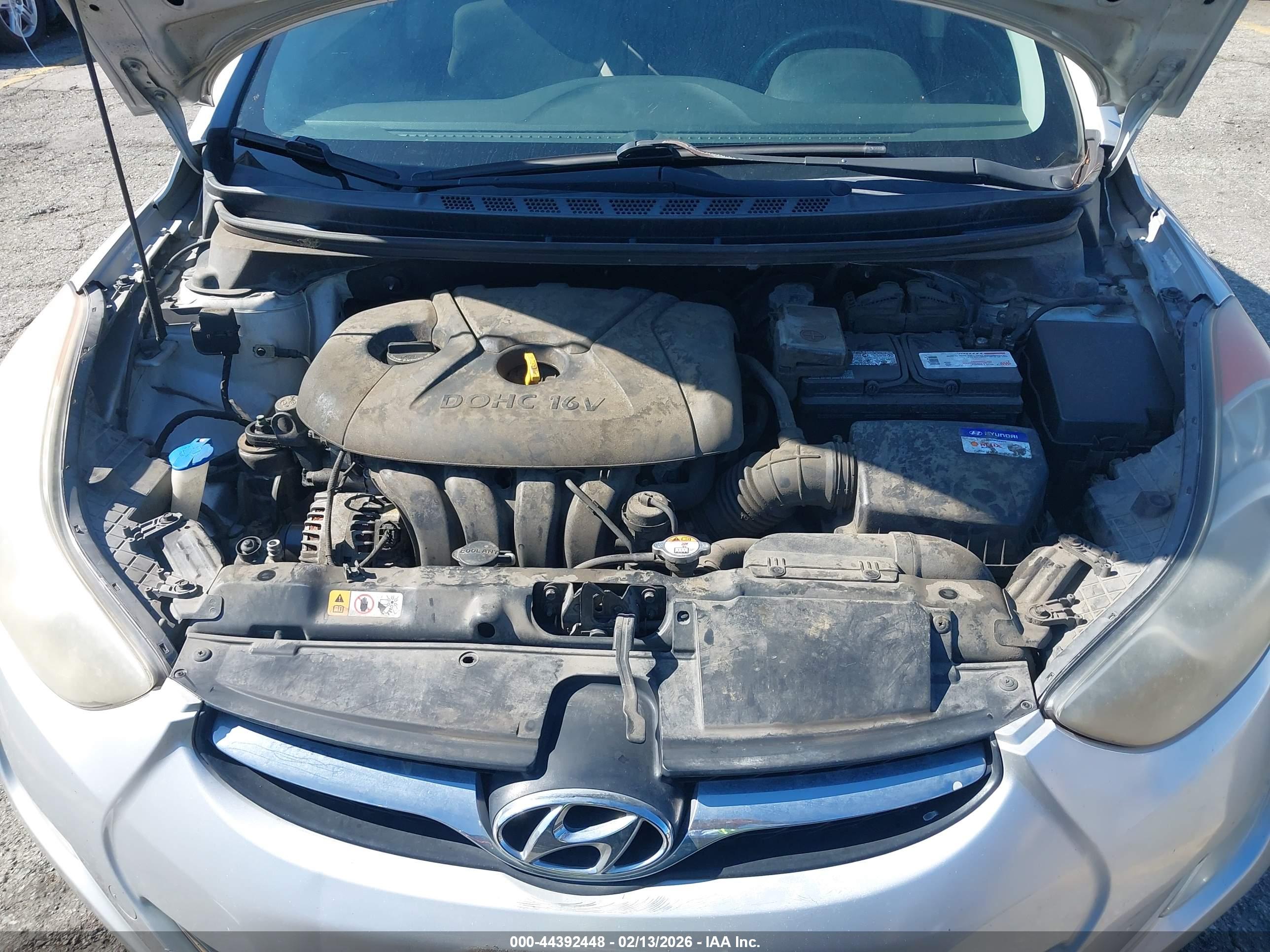 HYUNDAI ELANTRA image 10