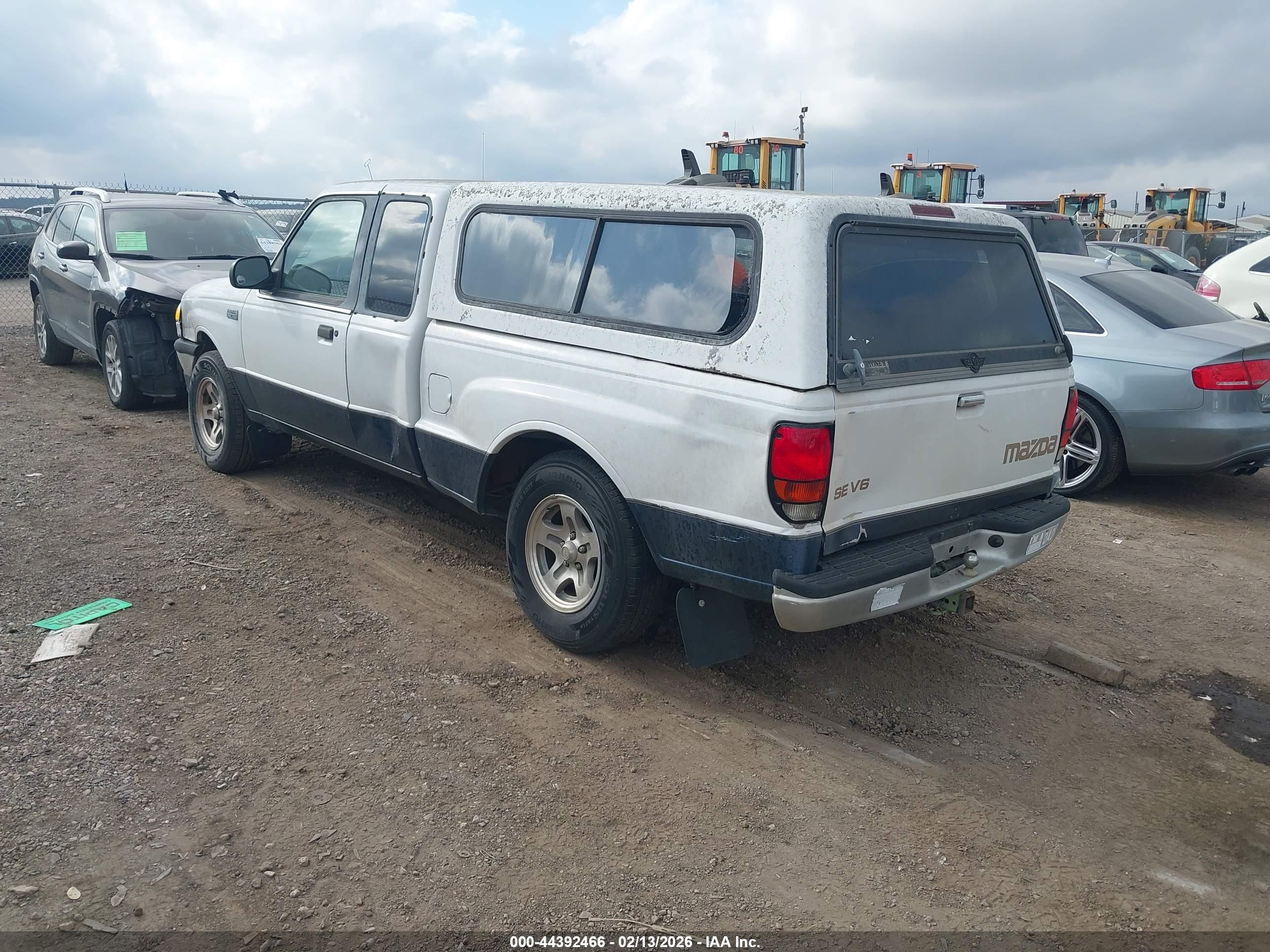 MAZDA B4000 image 3