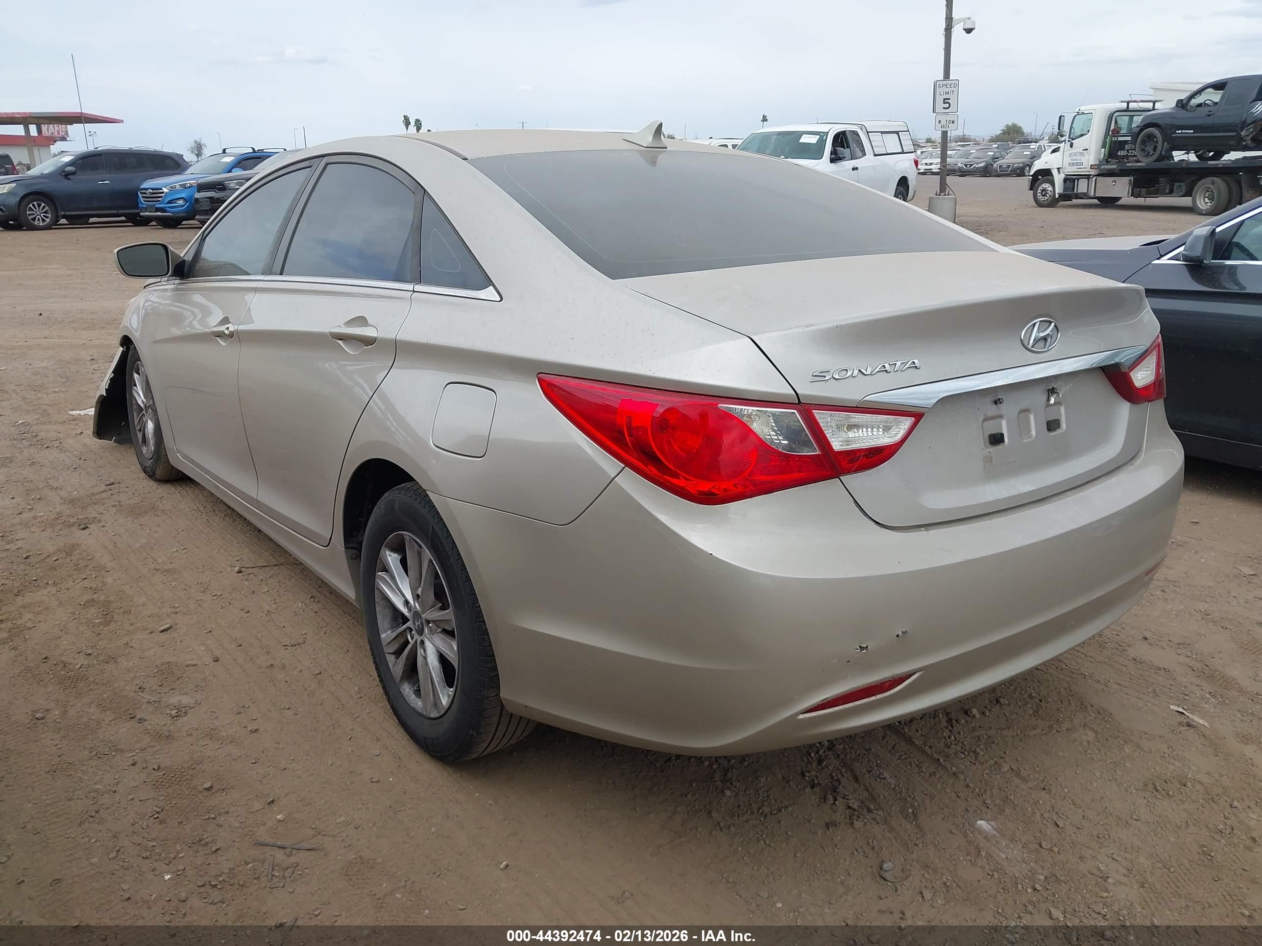 HYUNDAI SONATA image 3