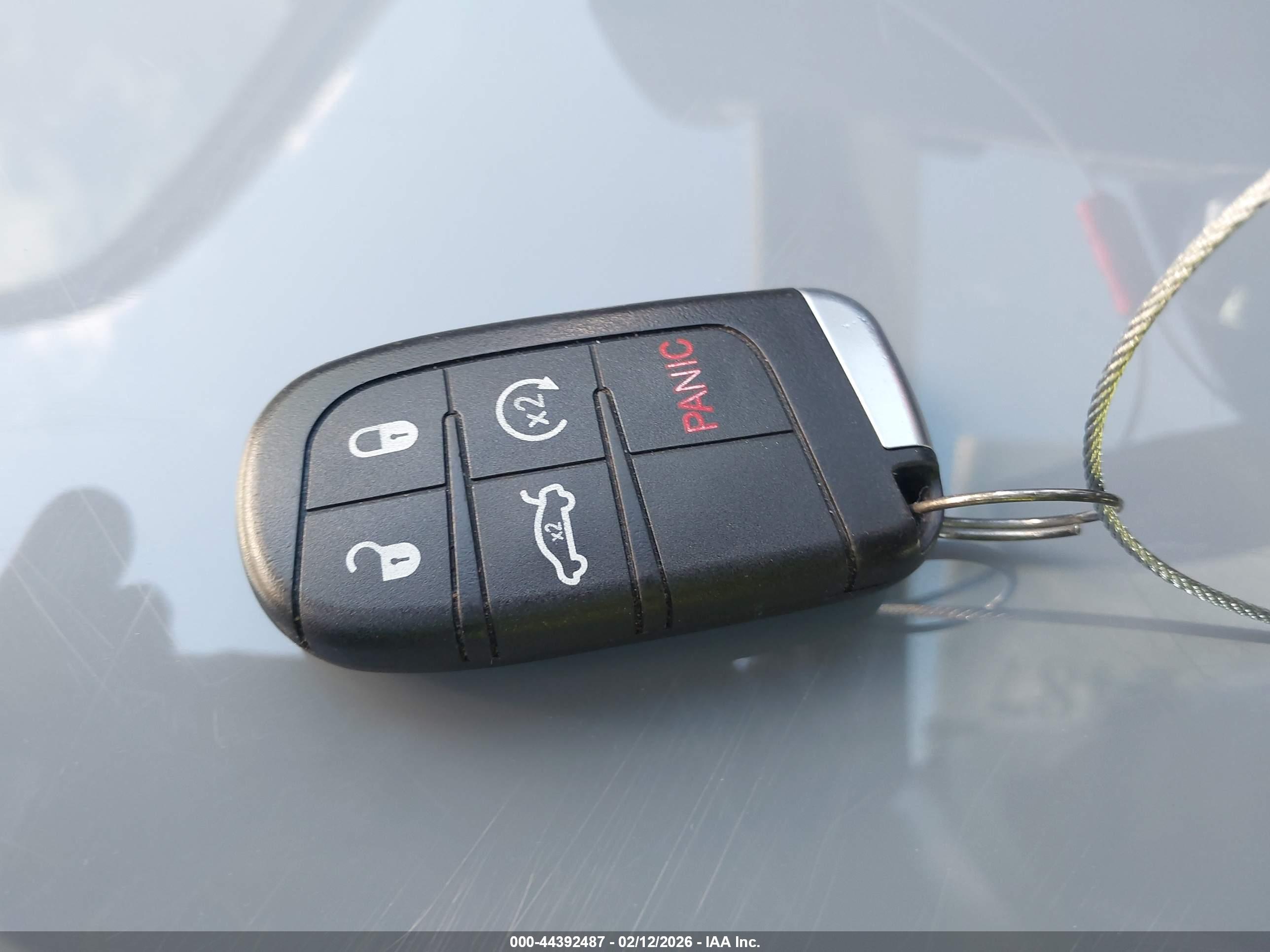 CHRYSLER 300 image 11