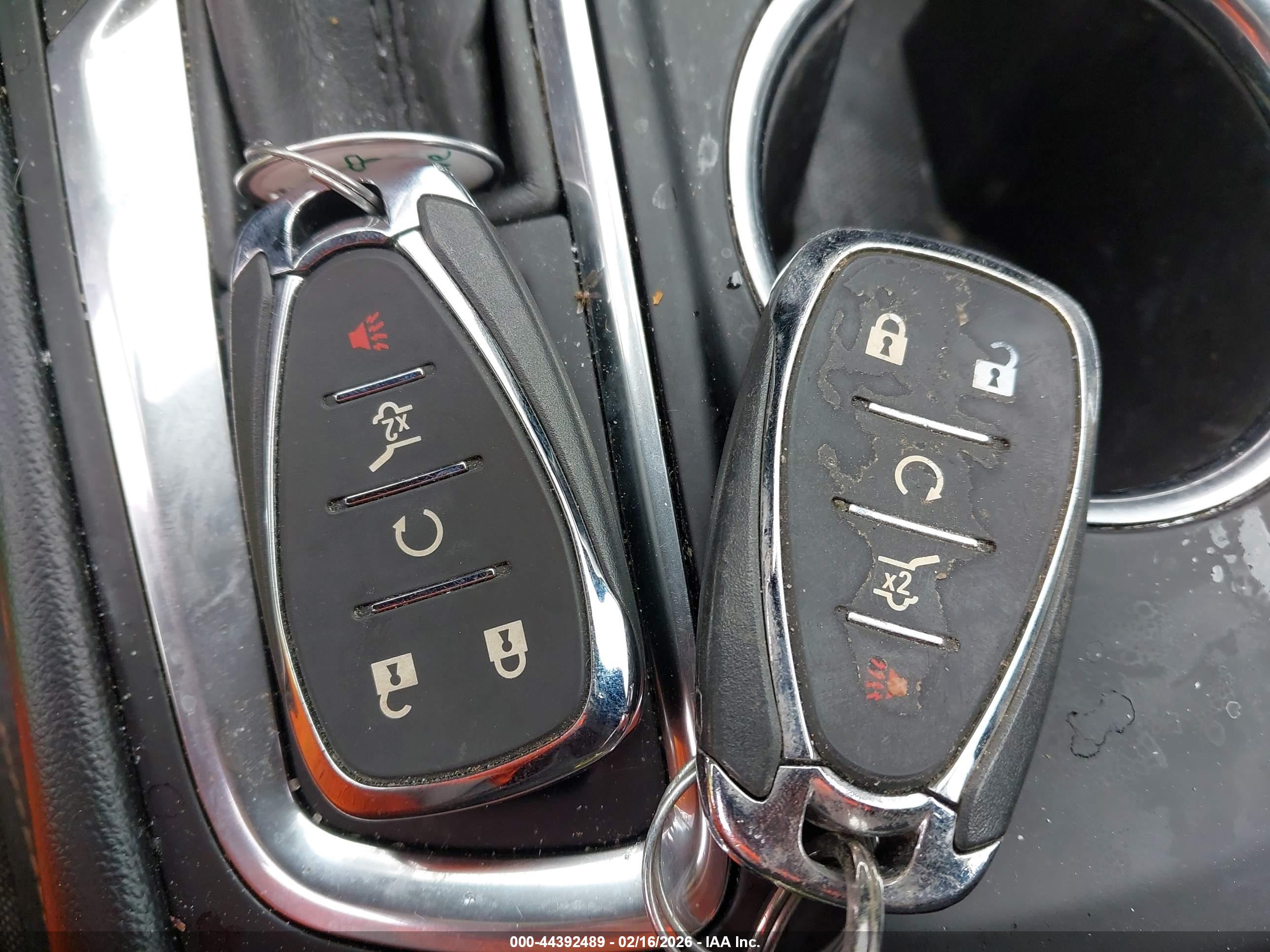 CHEVROLET EQUINOX image 11