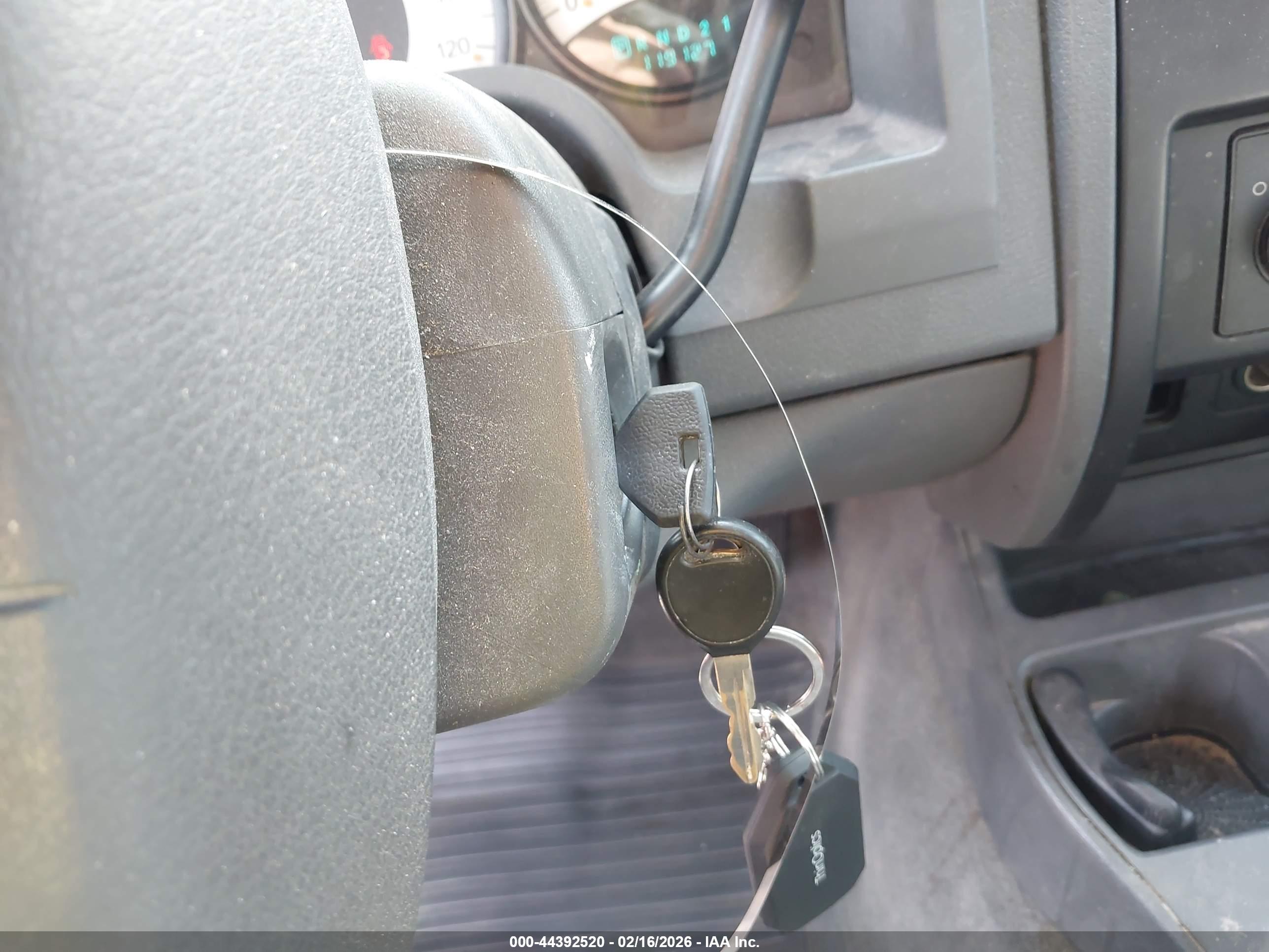DODGE DAKOTA image 11