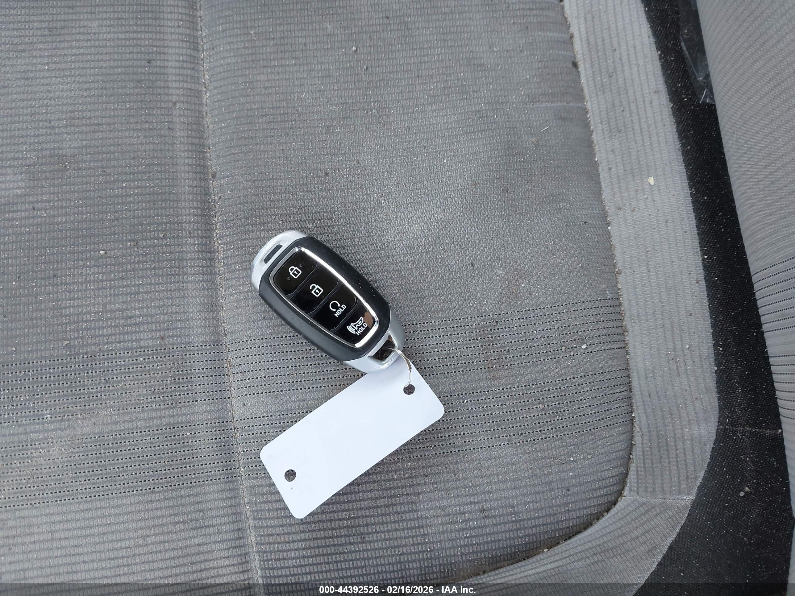HYUNDAI VENUE image 11
