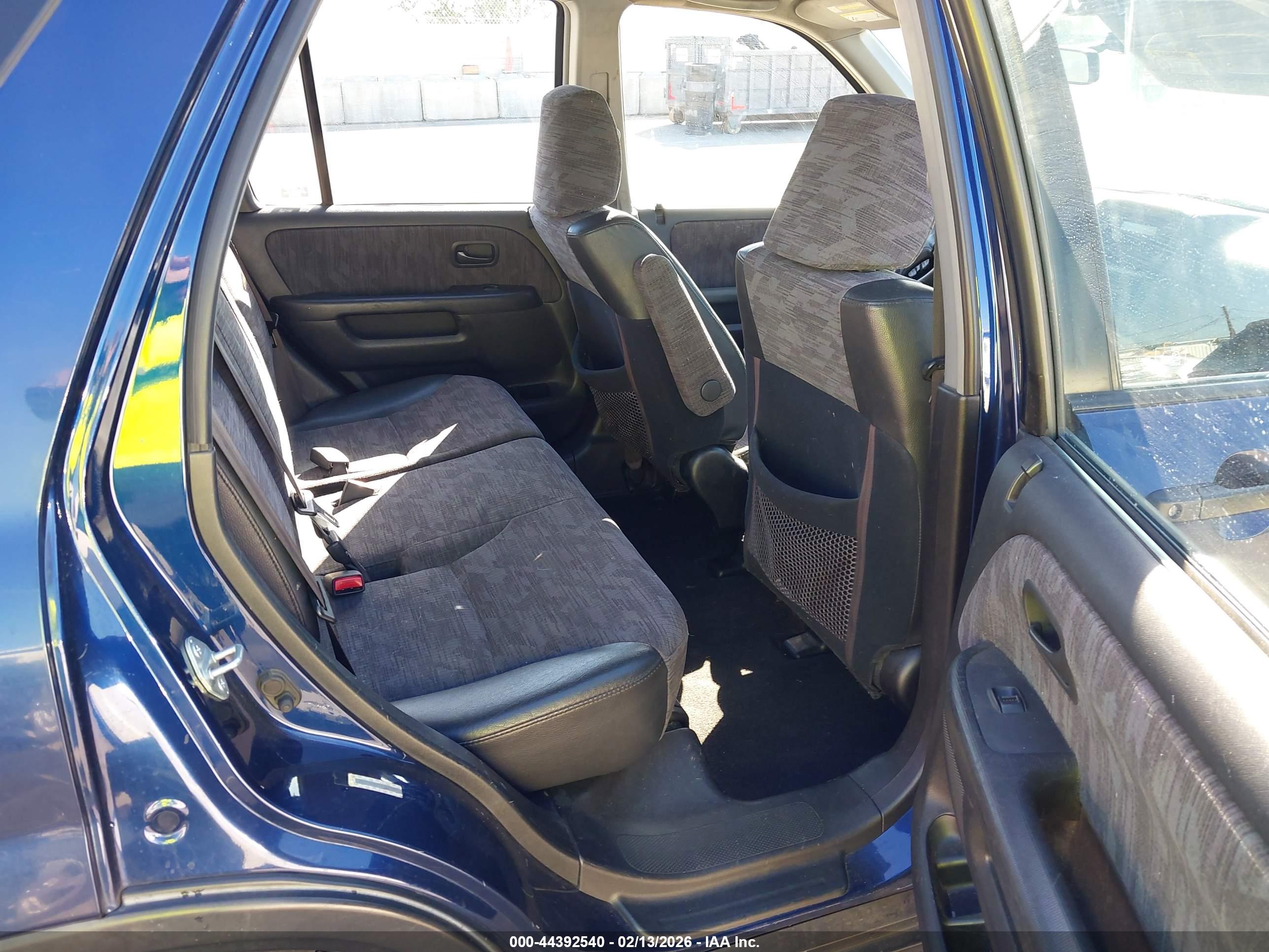 HONDA CR-V image 8