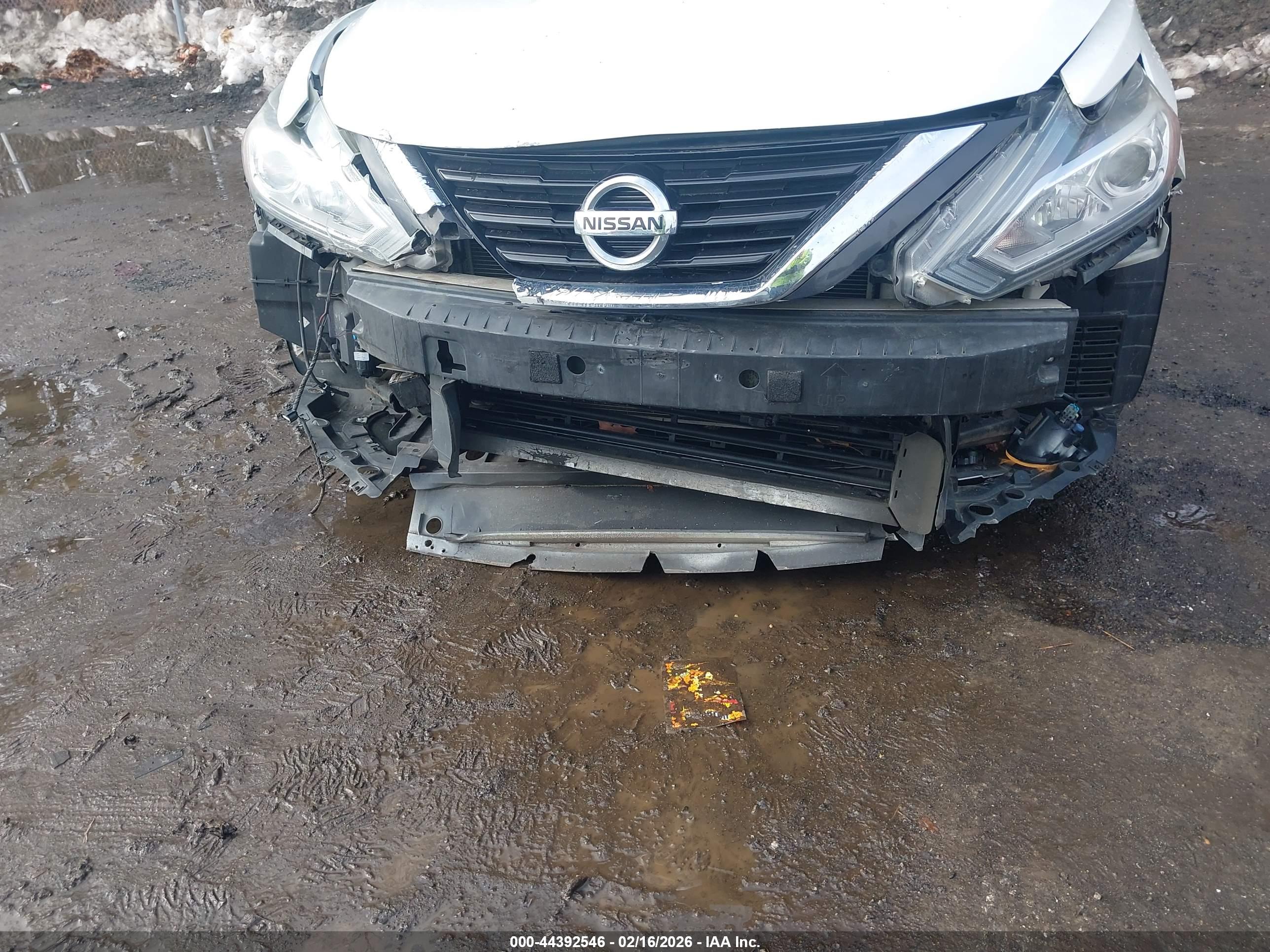 NISSAN ALTIMA image 6