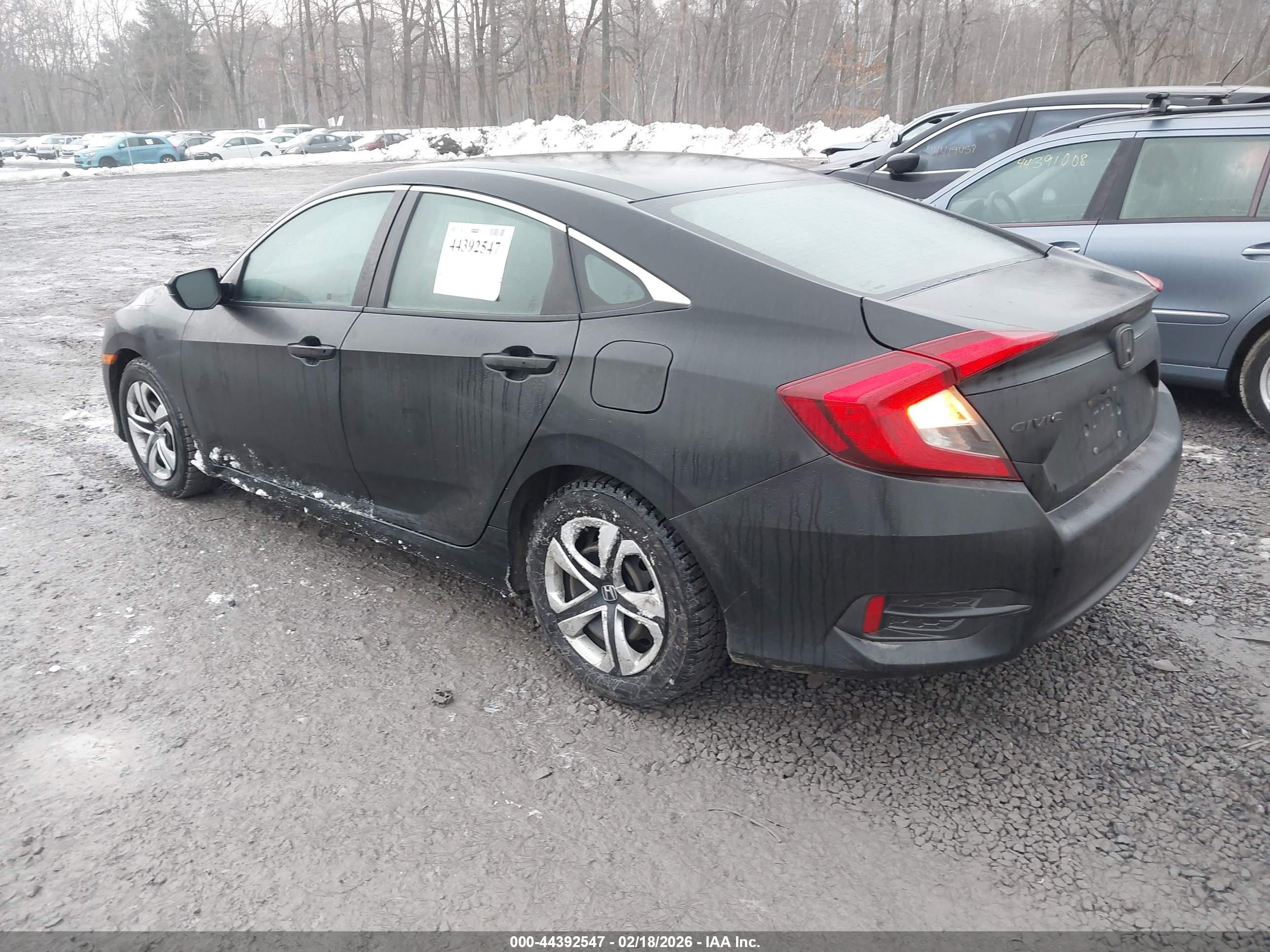 HONDA CIVIC image 3