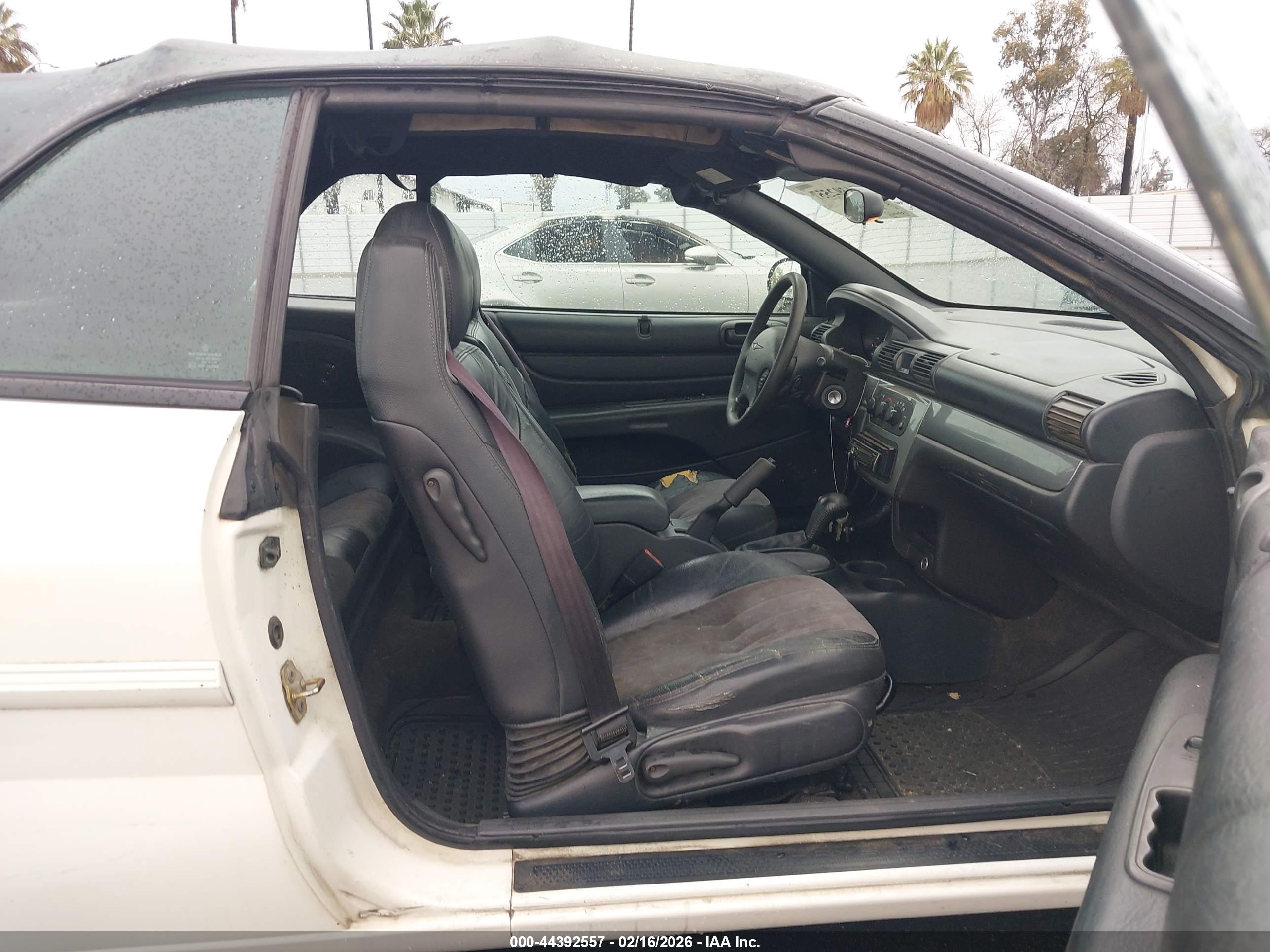 CHRYSLER SEBRING image 5