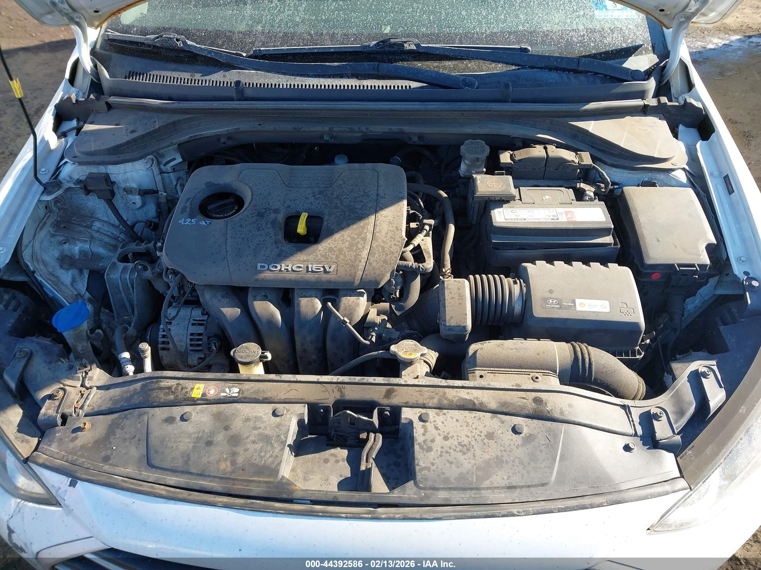HYUNDAI ELANTRA image 10