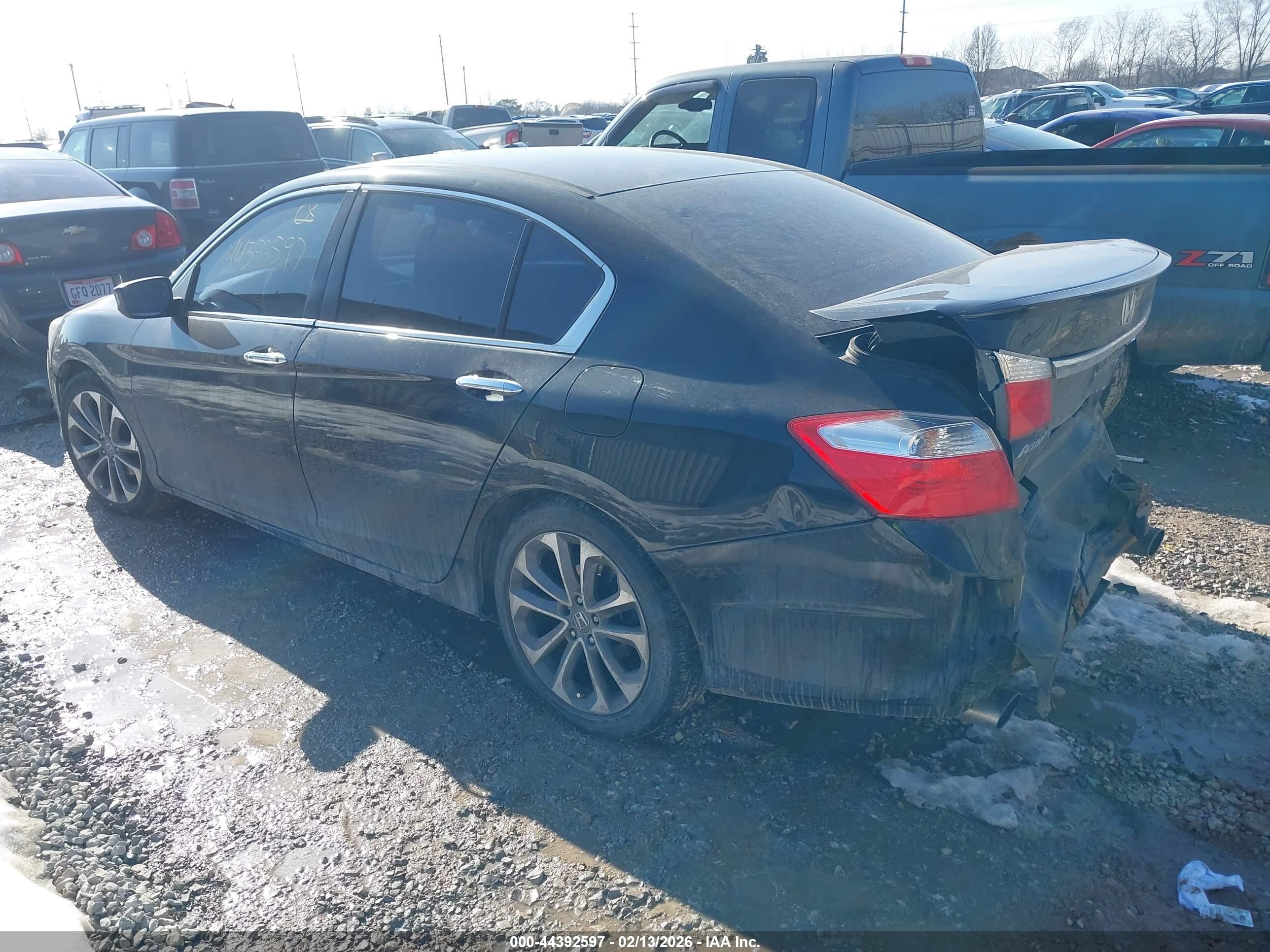 HONDA ACCORD image 3