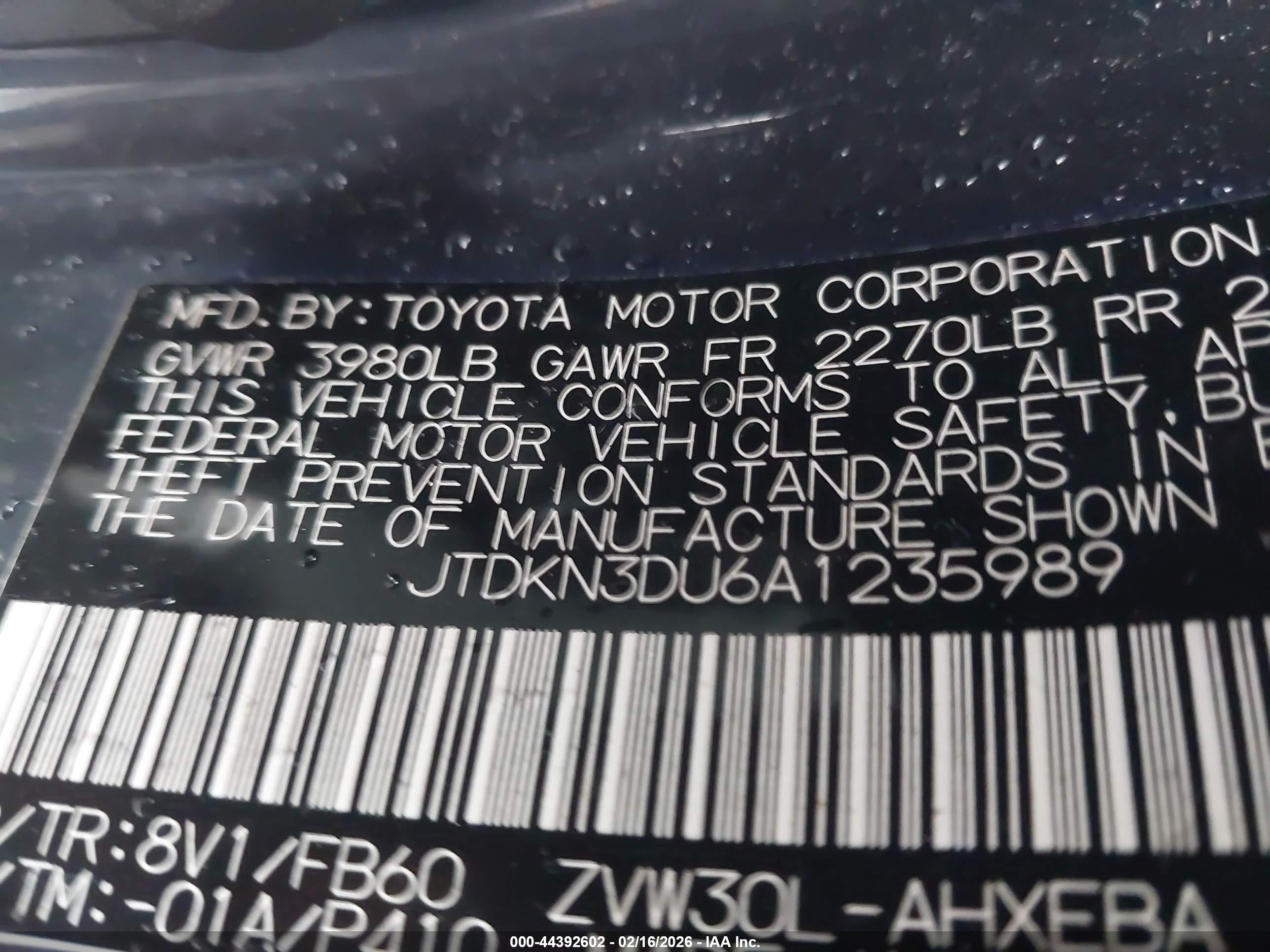 TOYOTA PRIUS image 9