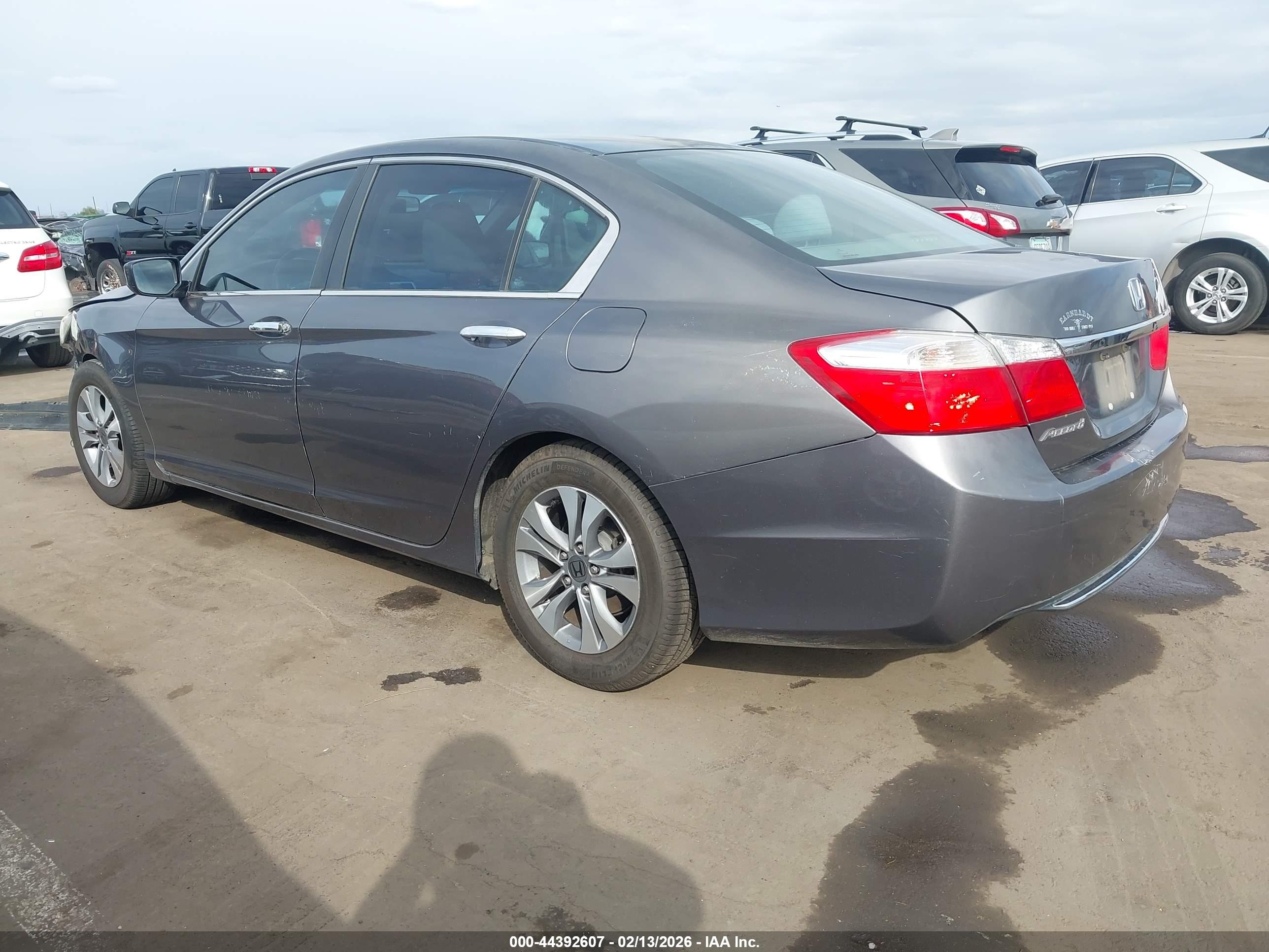 HONDA ACCORD image 3