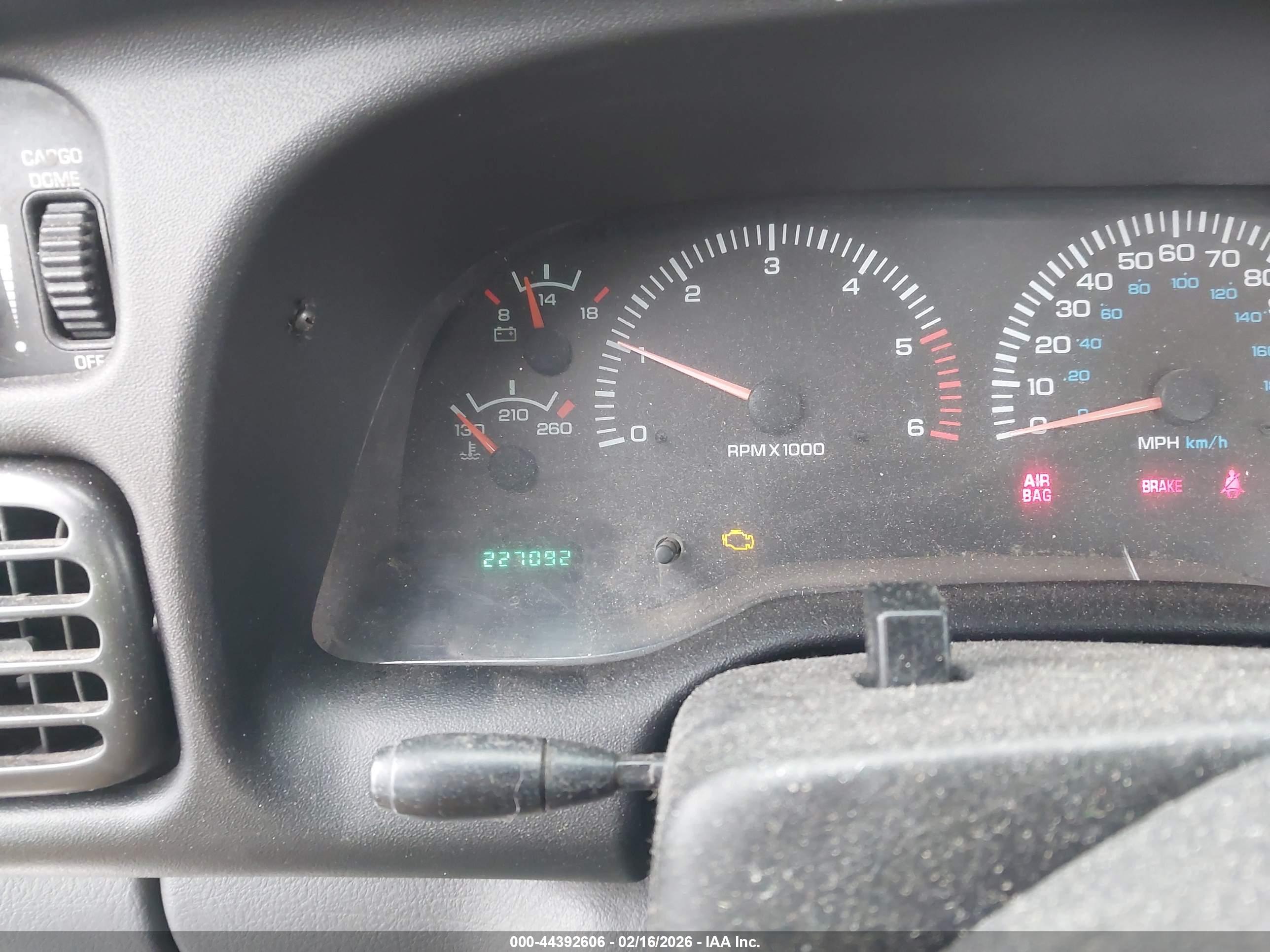 DODGE RAM image 7