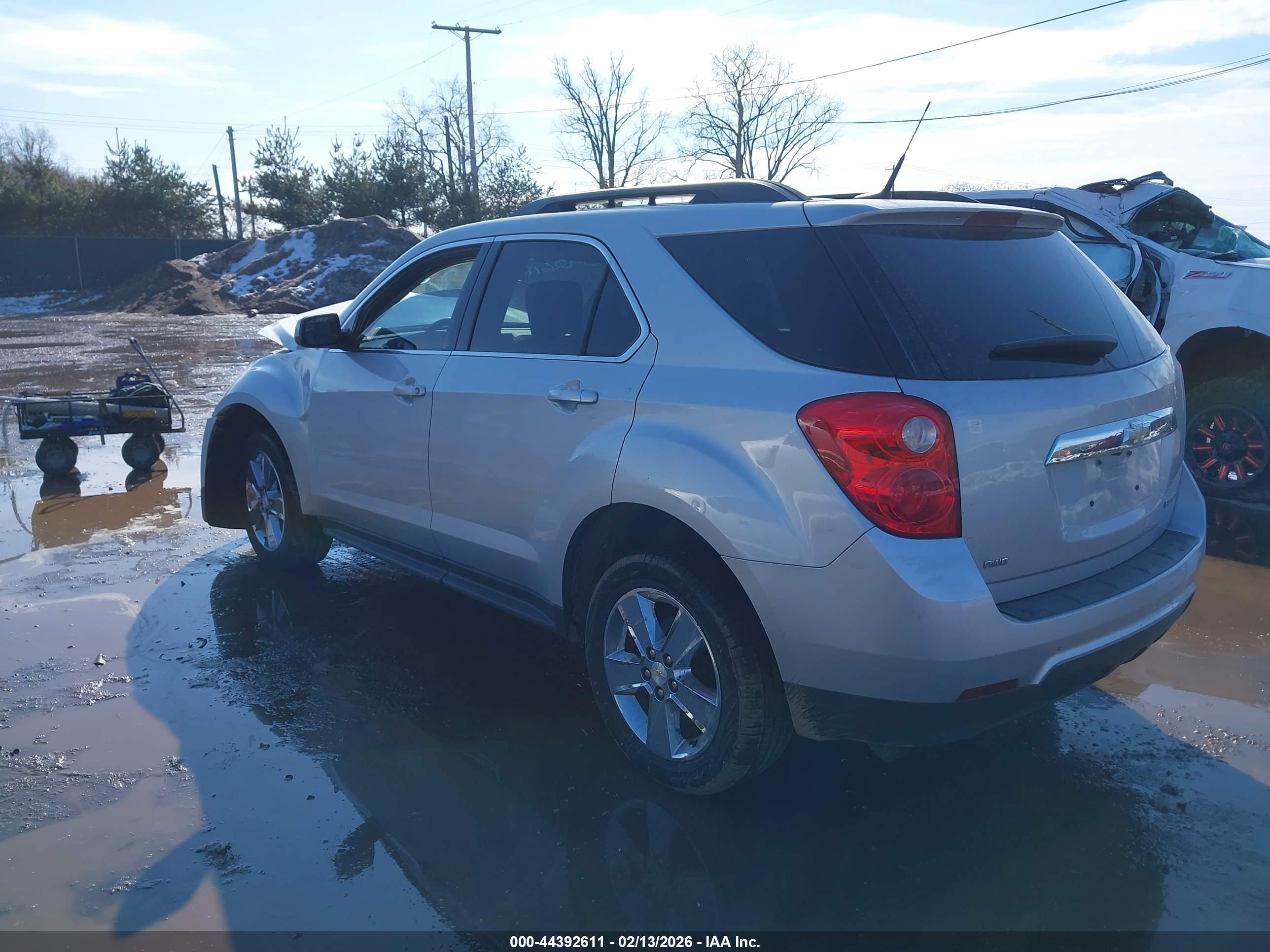 CHEVROLET EQUINOX image 3