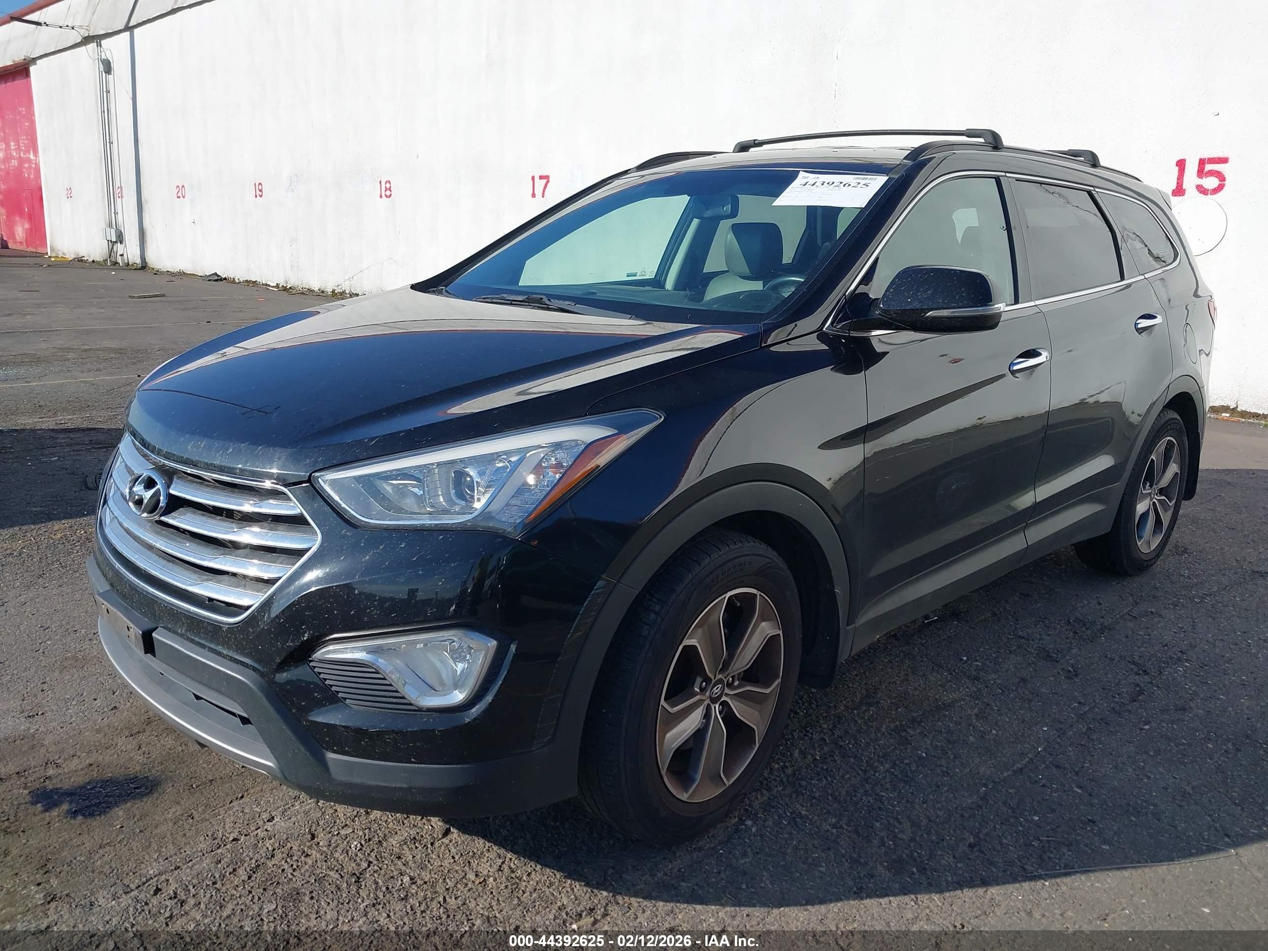 HYUNDAI SANTA image 2