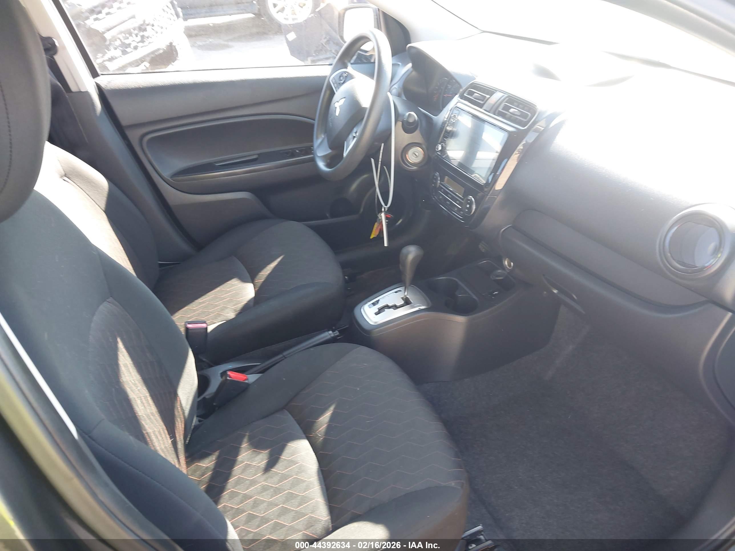 MITSUBISHI MIRAGE image 5