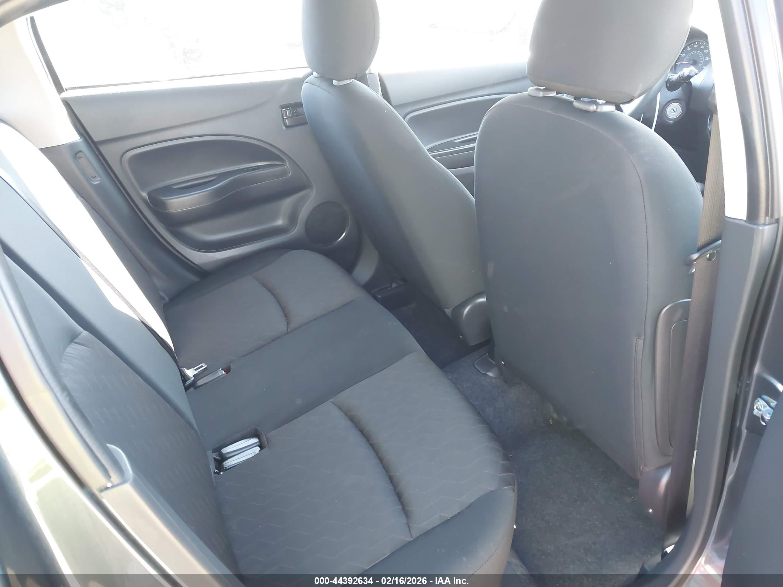 MITSUBISHI MIRAGE image 8