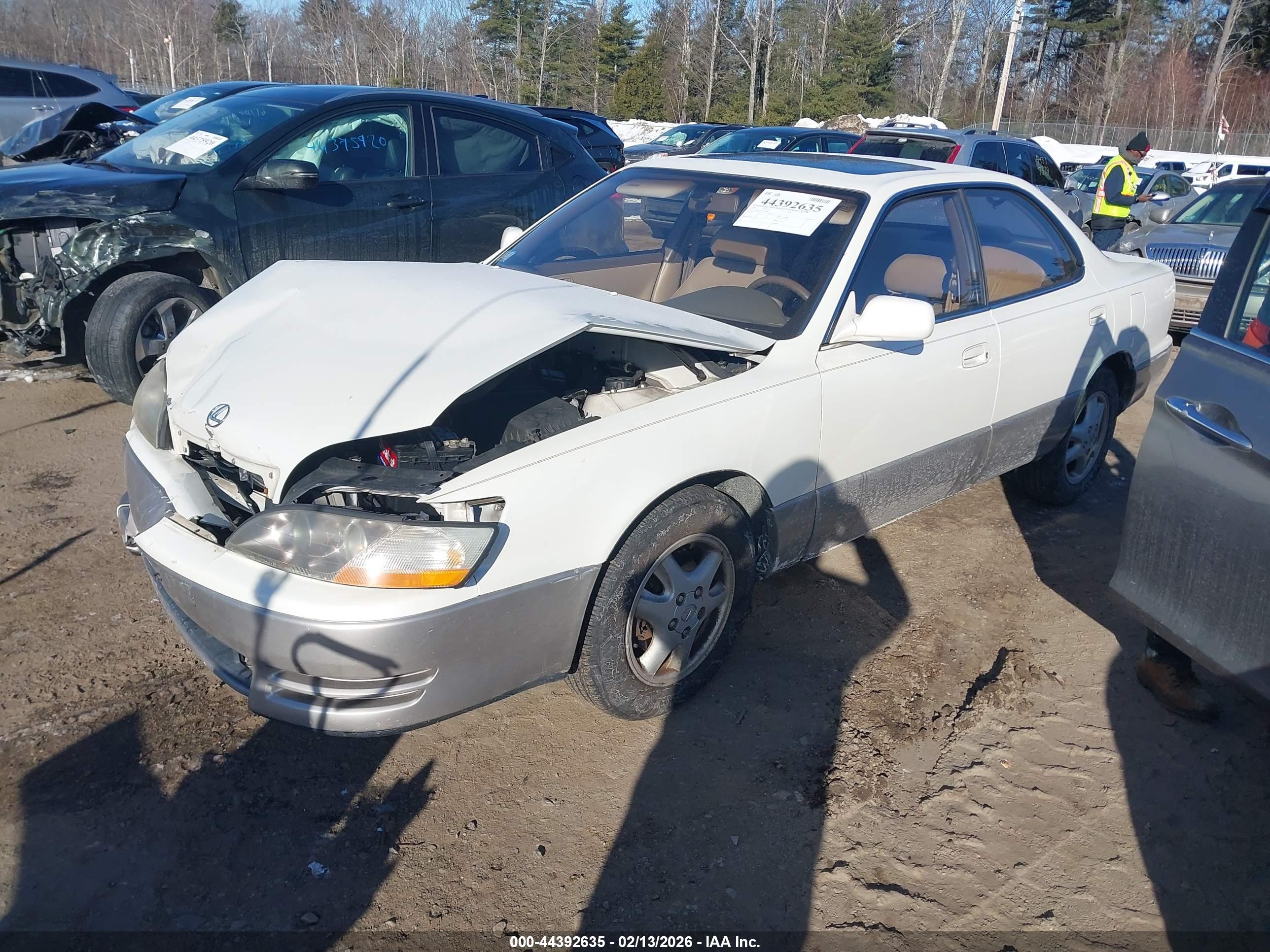 LEXUS ES image 2