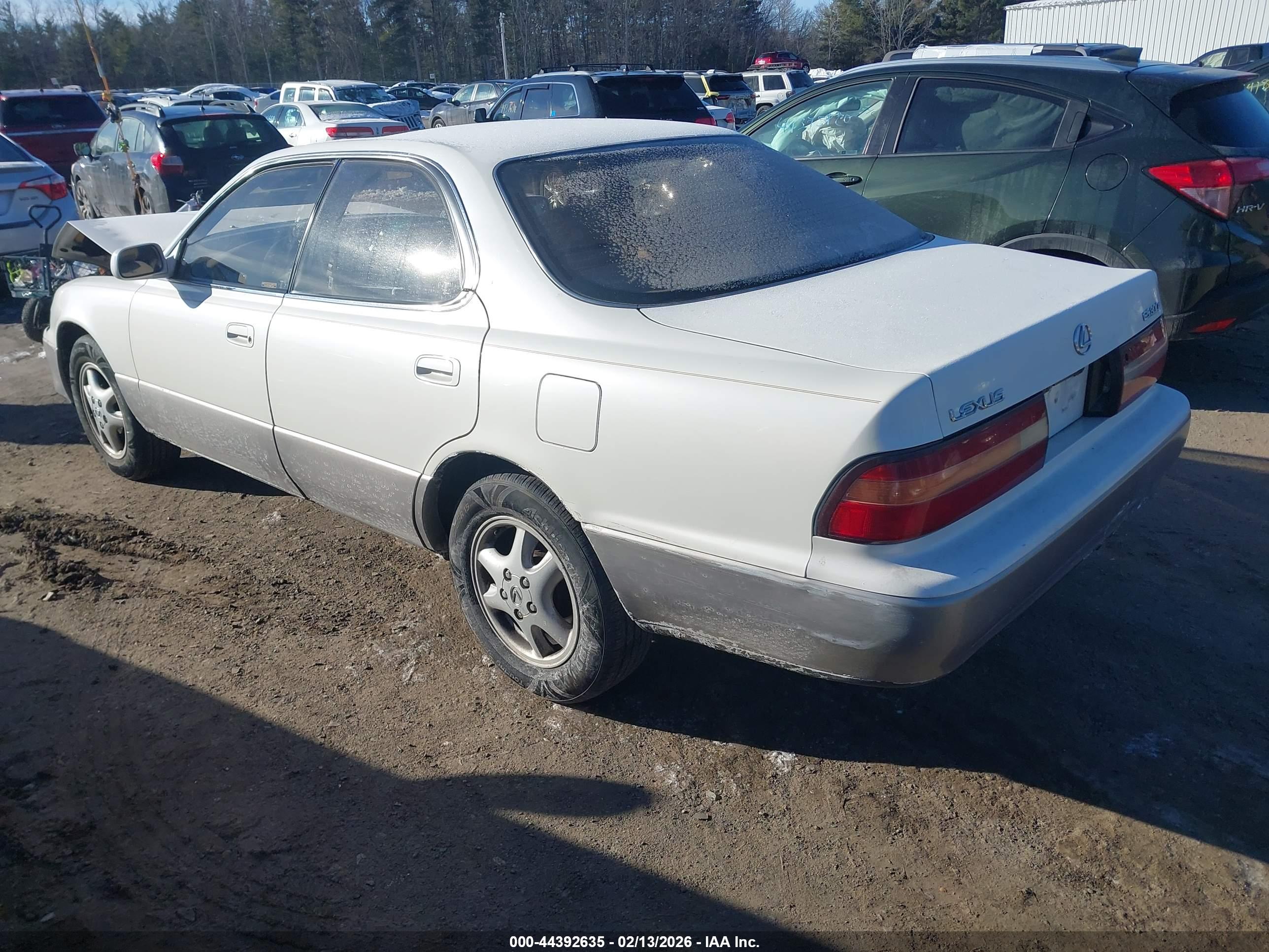 LEXUS ES image 3
