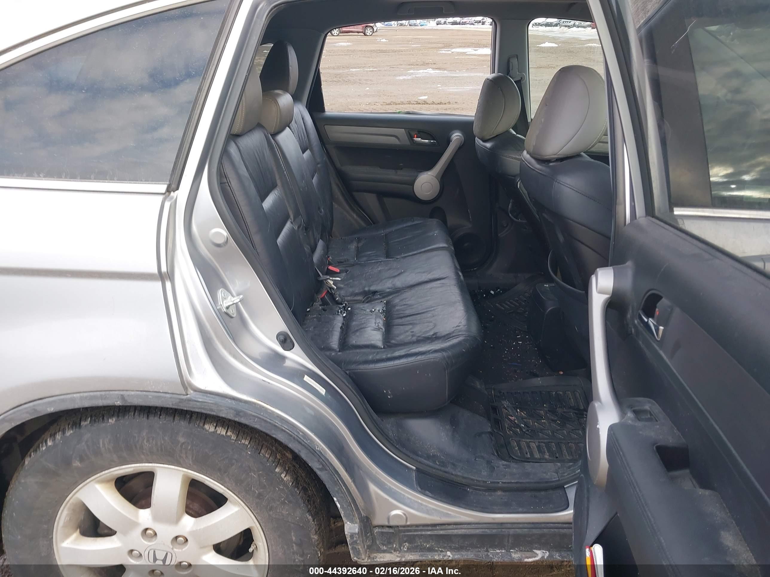 HONDA CR-V image 8